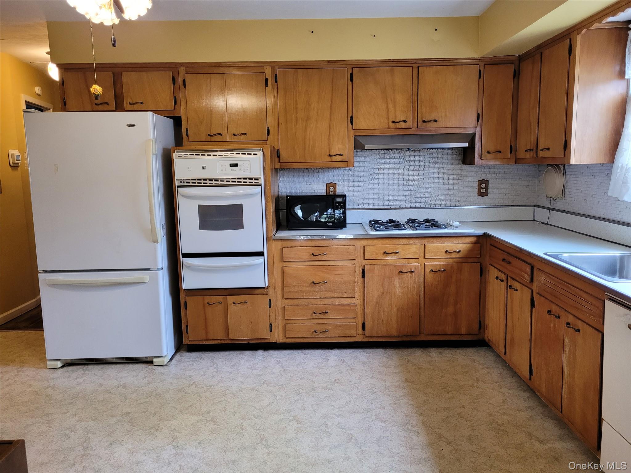 110 Crest Avenue – For Sale photo 19