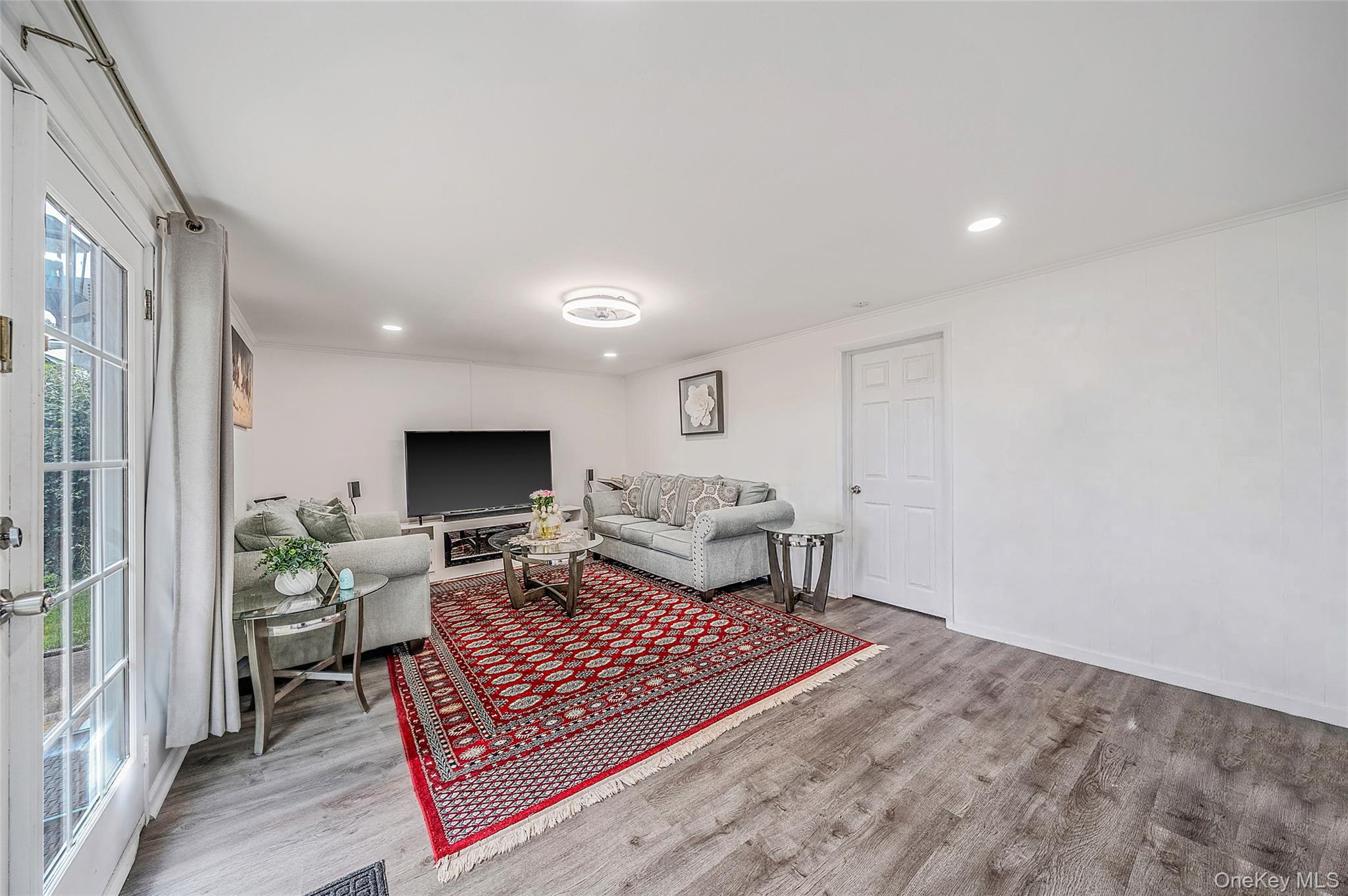 127 Iceland Drive – For Sale photo 24