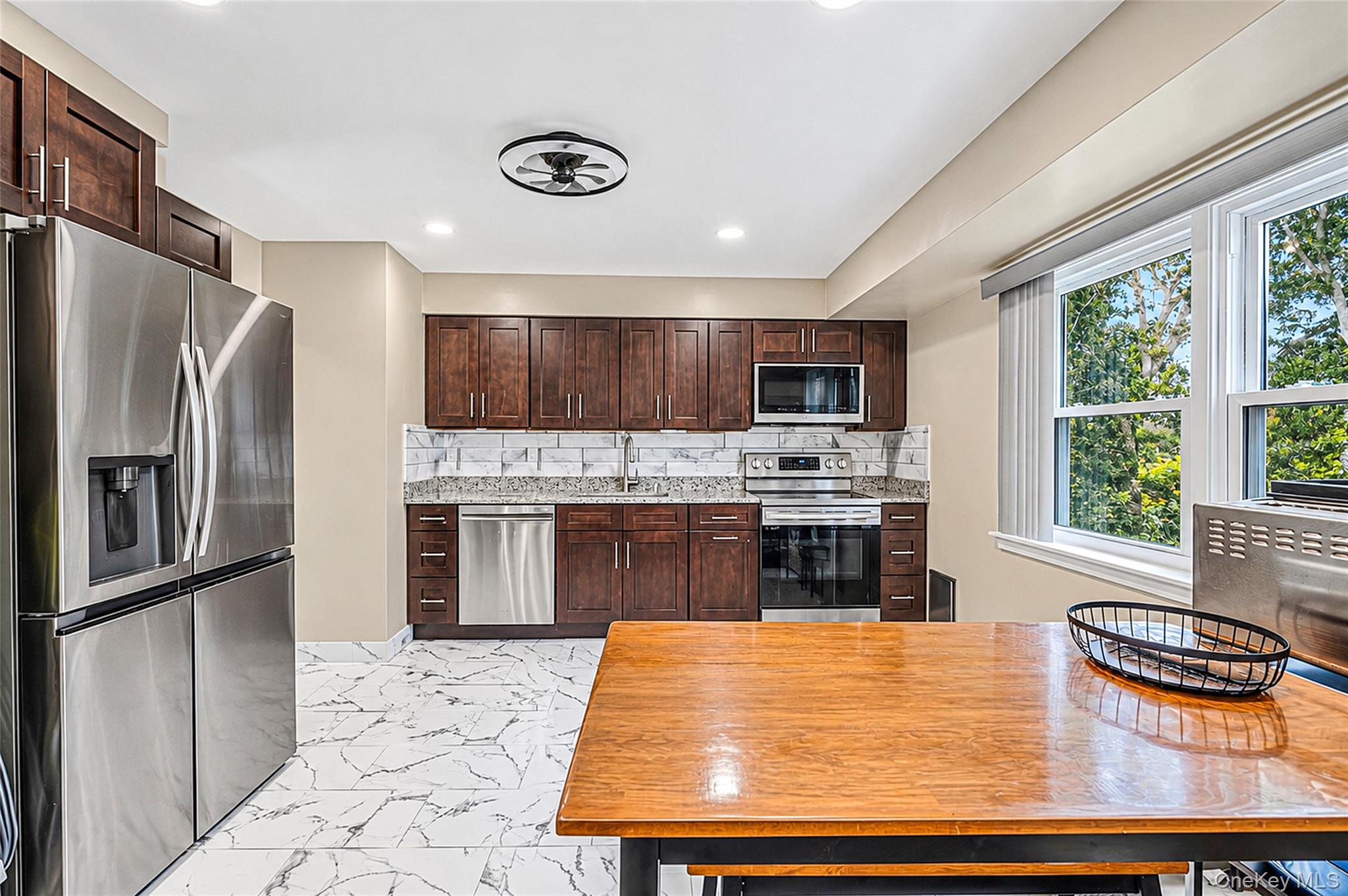 127 Iceland Drive – For Sale photo 12