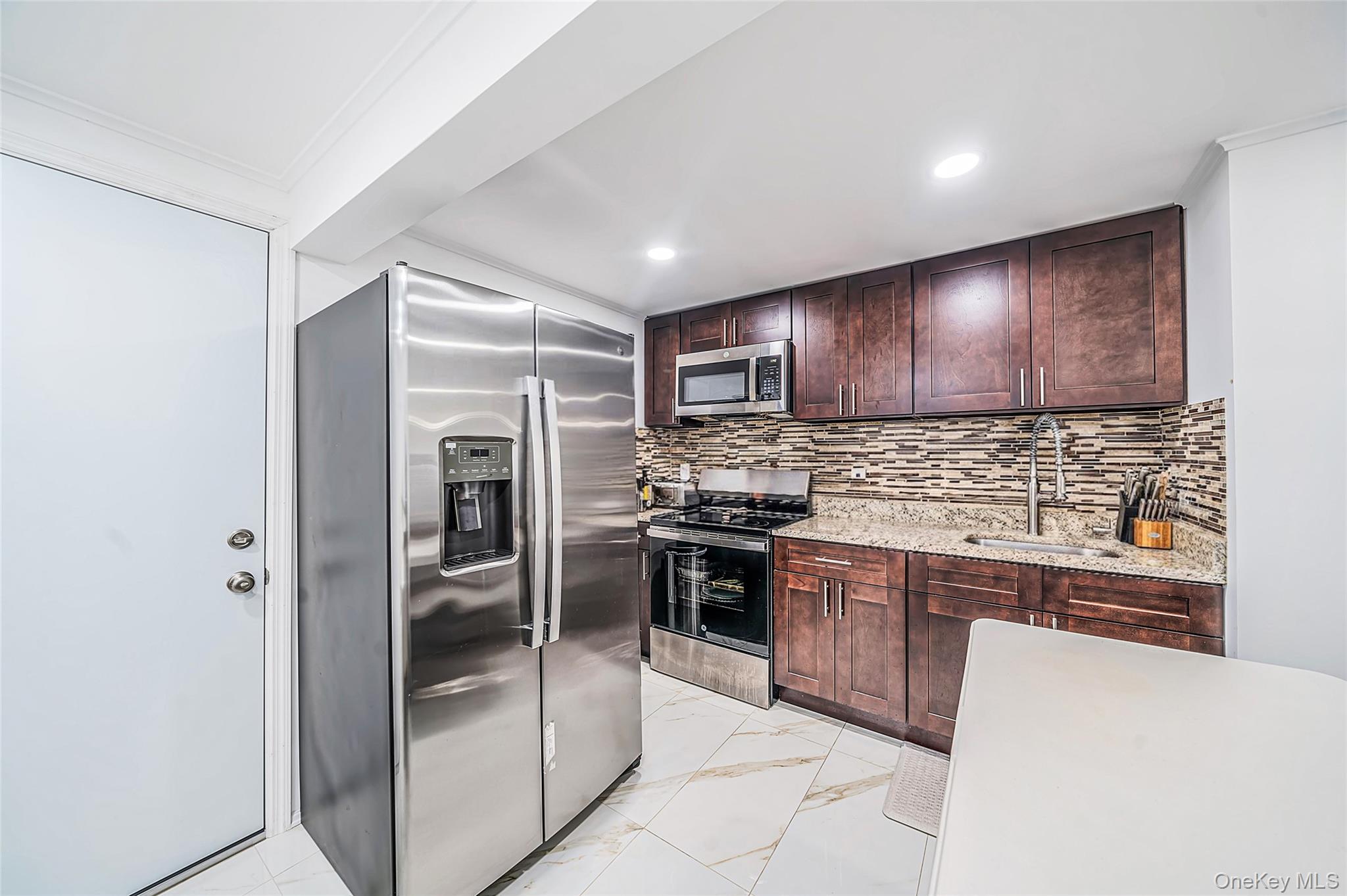 127 Iceland Drive – For Sale photo 34