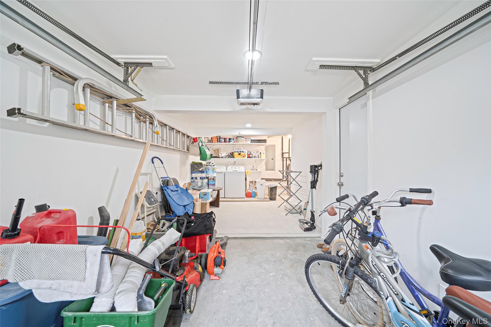 127 Iceland Drive – For Sale photo 40