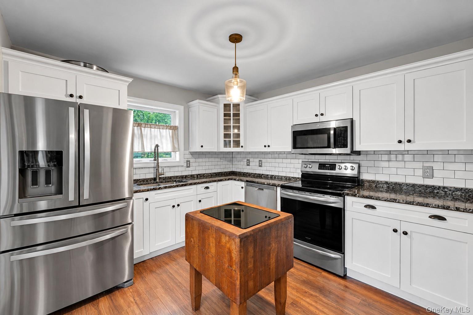 1 Hampton Street – For Sale photo 6