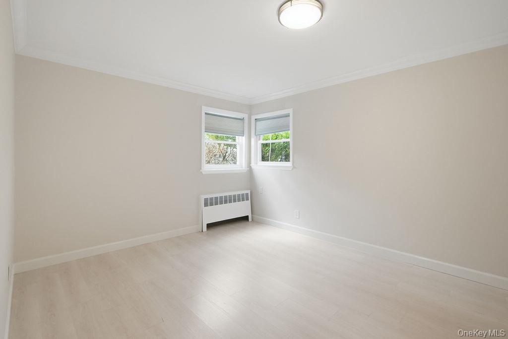1072 Hicksville Road – For Sale photo 13