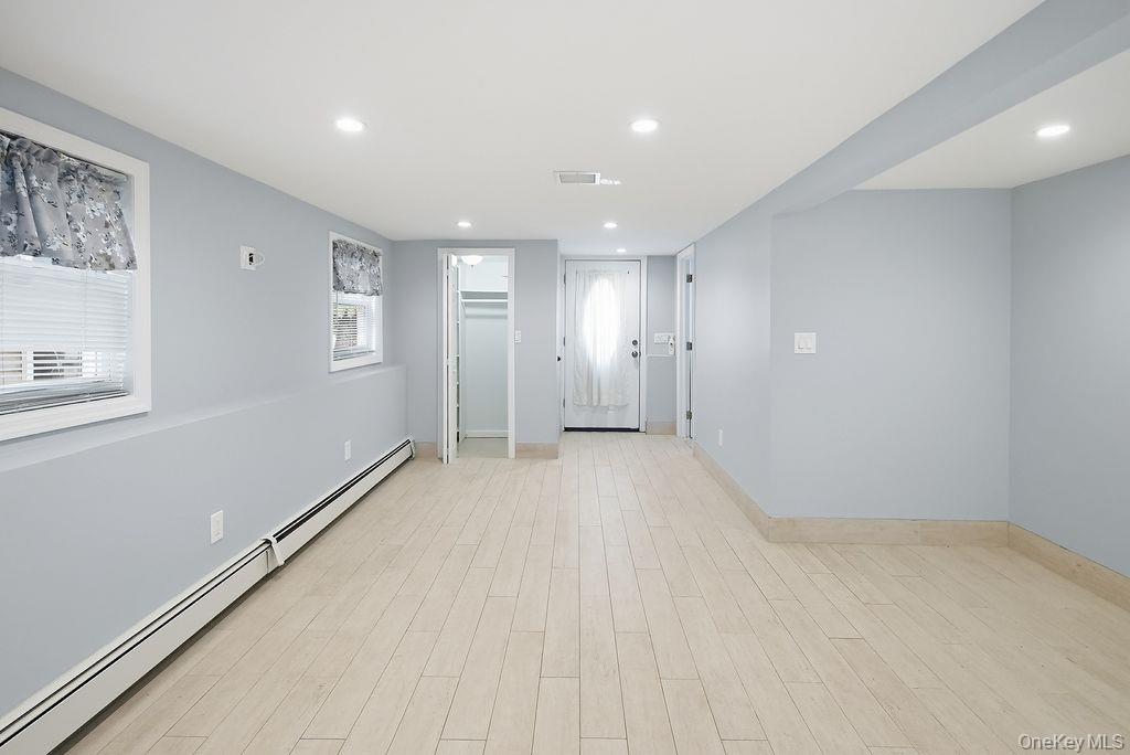 1072 Hicksville Road – For Sale photo 25