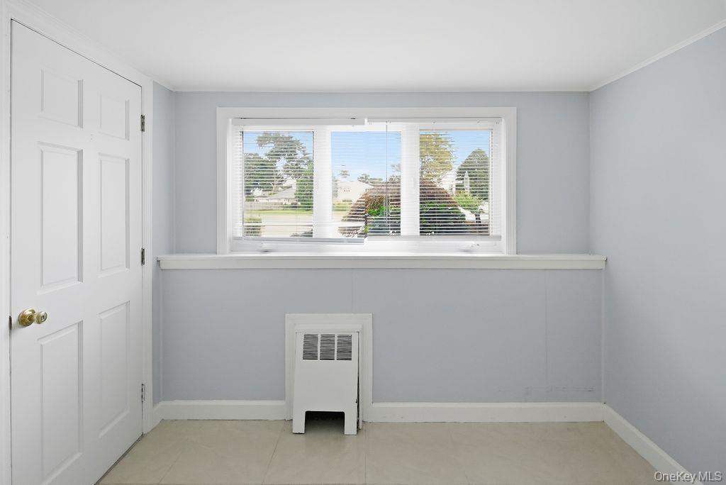 1072 Hicksville Road – For Sale photo 26