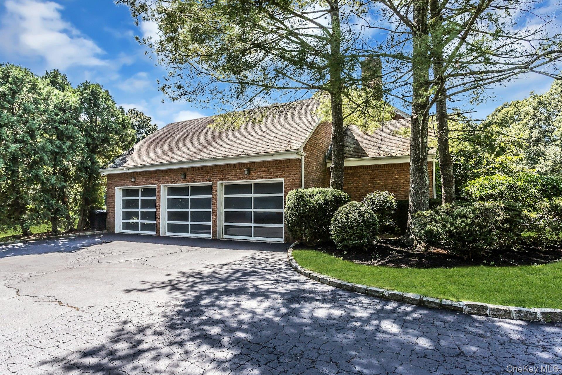 10 High Meadow Court – For Rent photo 36
