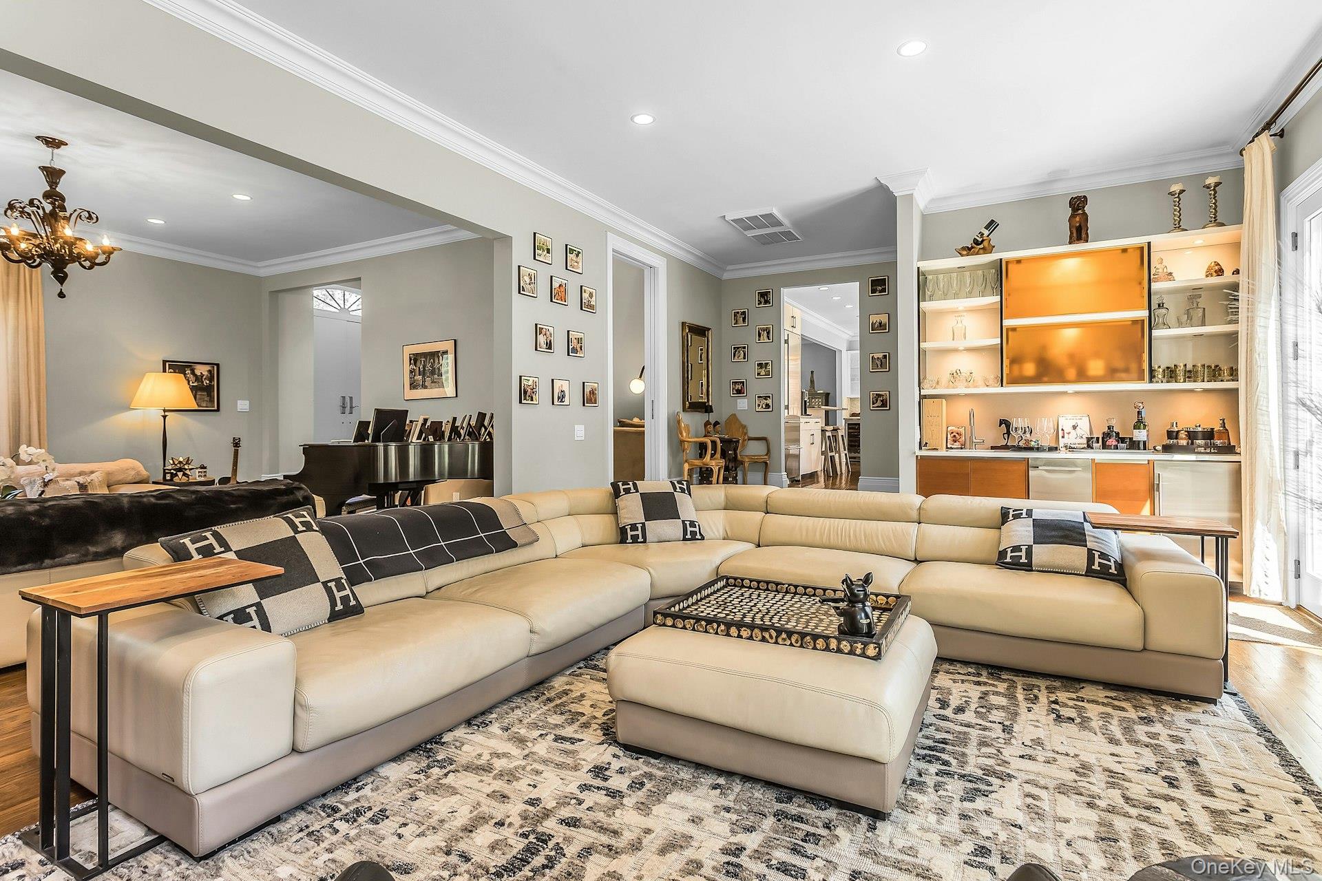 10 High Meadow Court – For Rent photo 8
