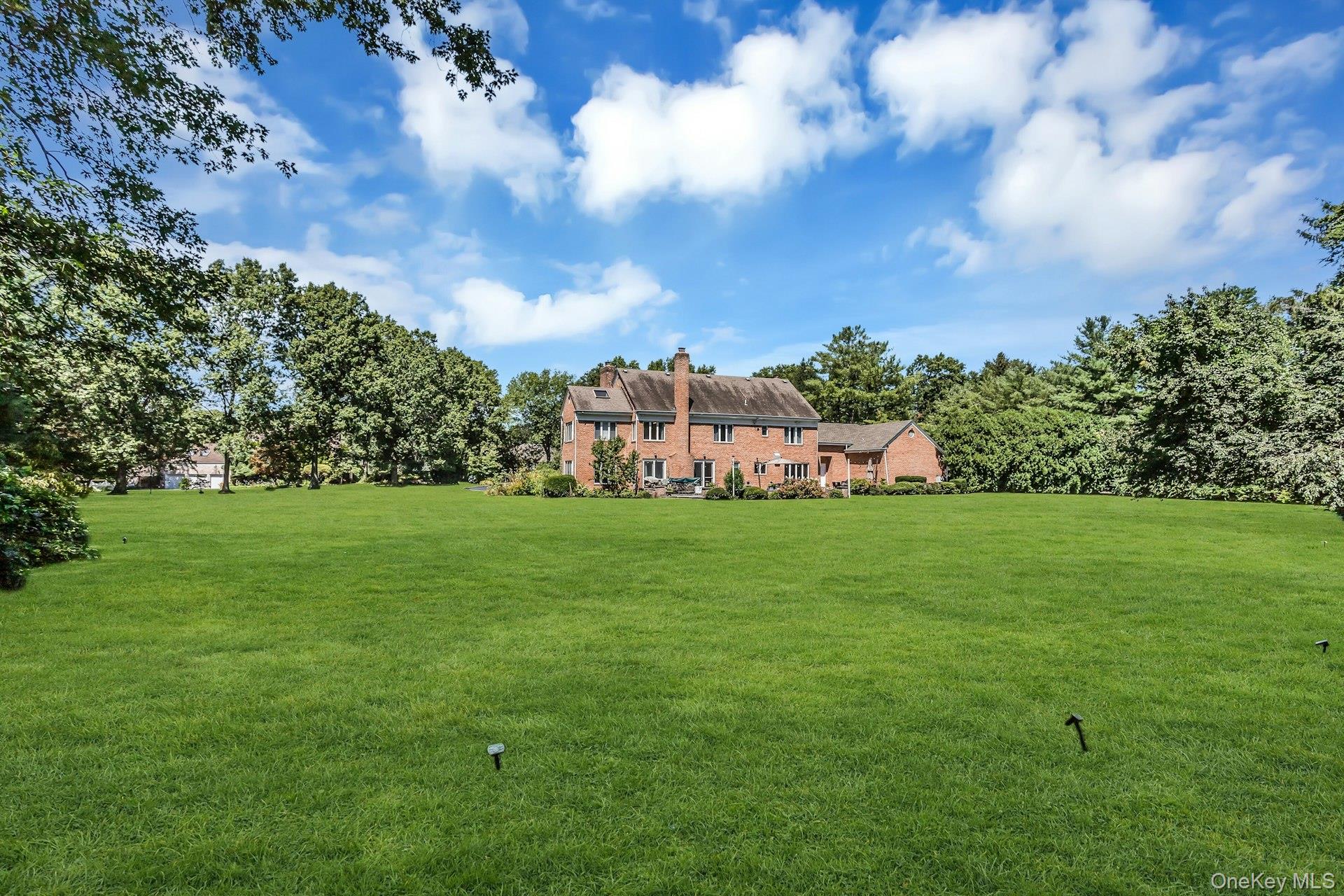 10 High Meadow Court – For Rent photo 37