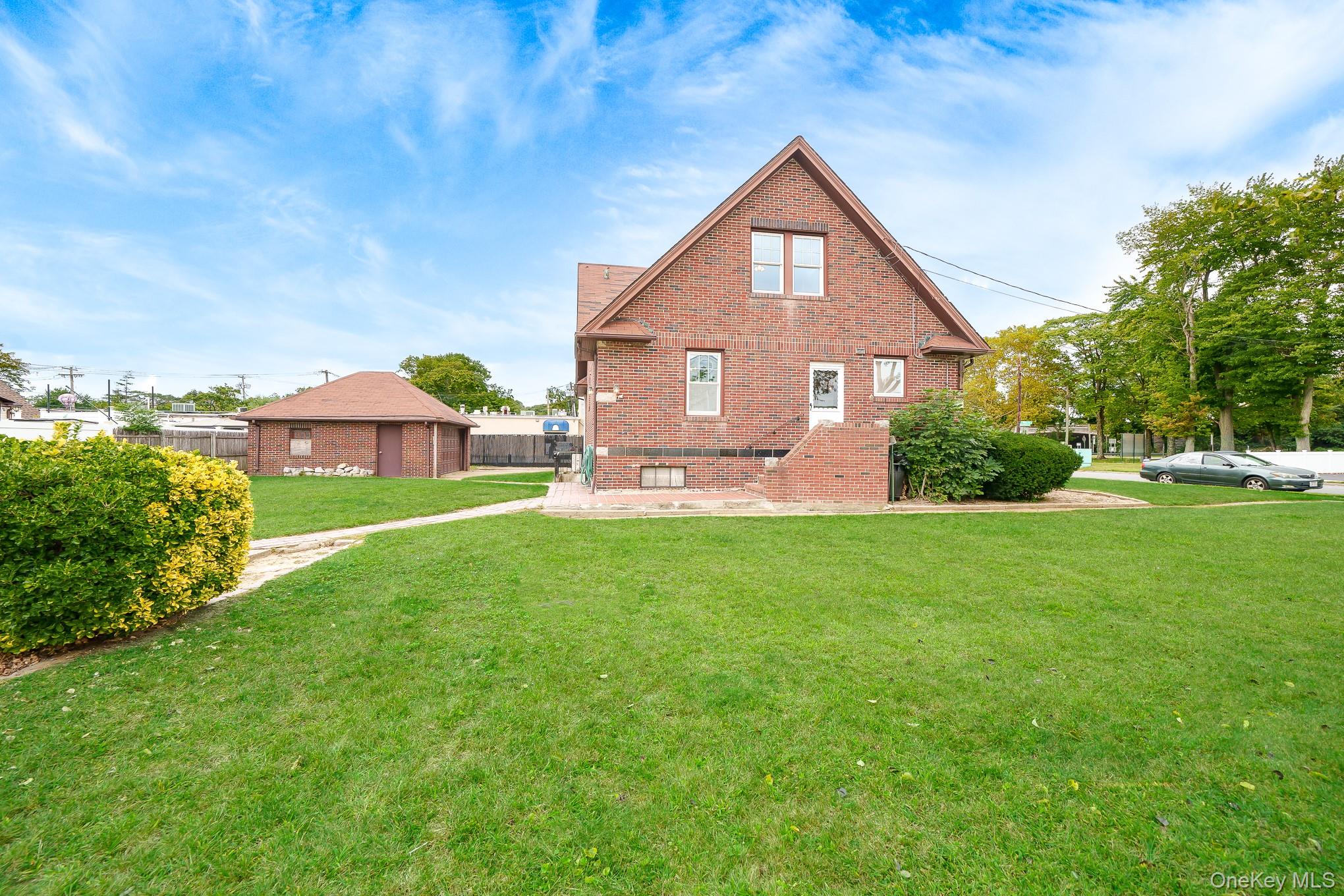 2320 Woodland Avenue – For Sale photo 35