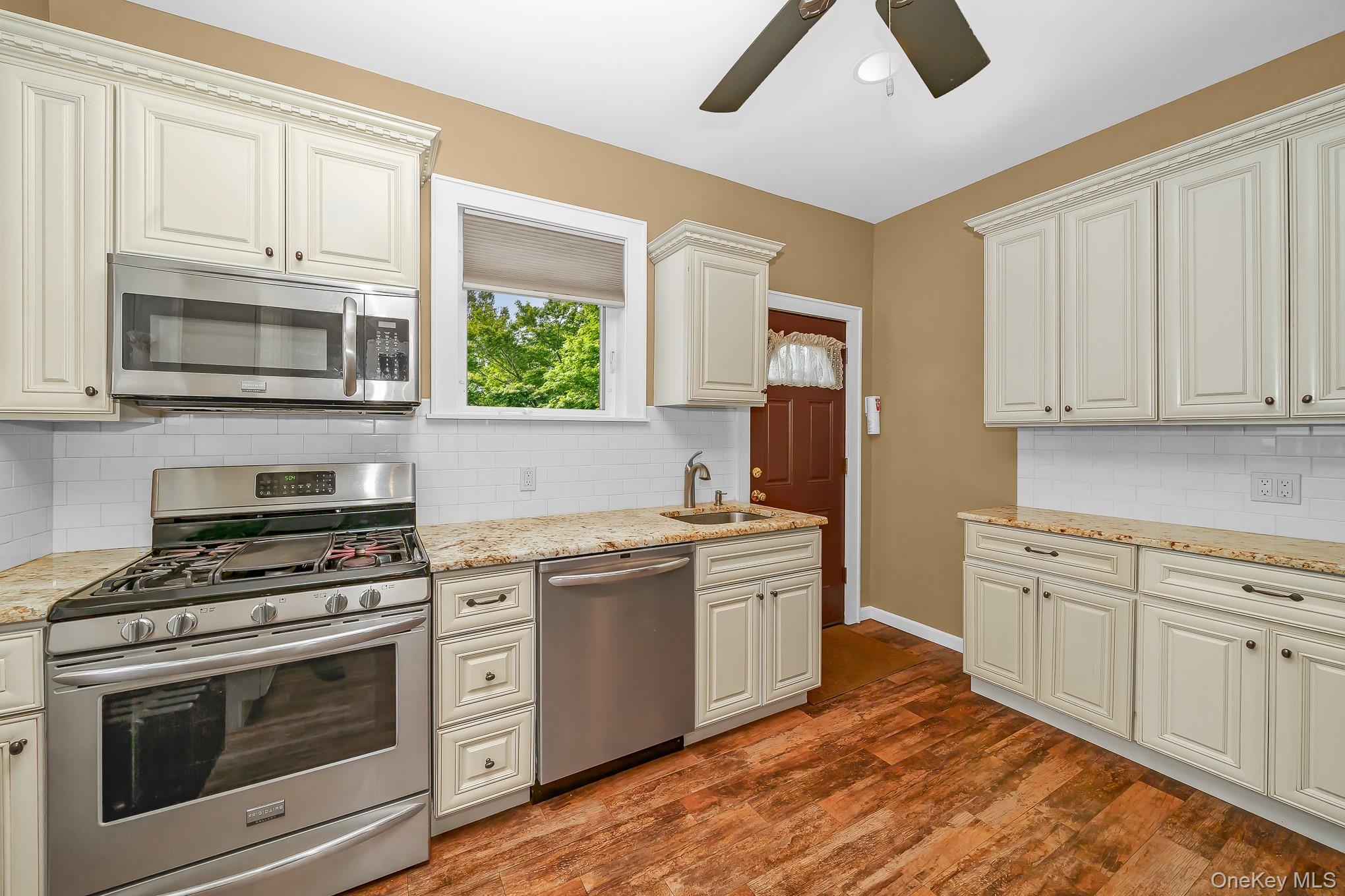 2320 Woodland Avenue – For Sale photo 13