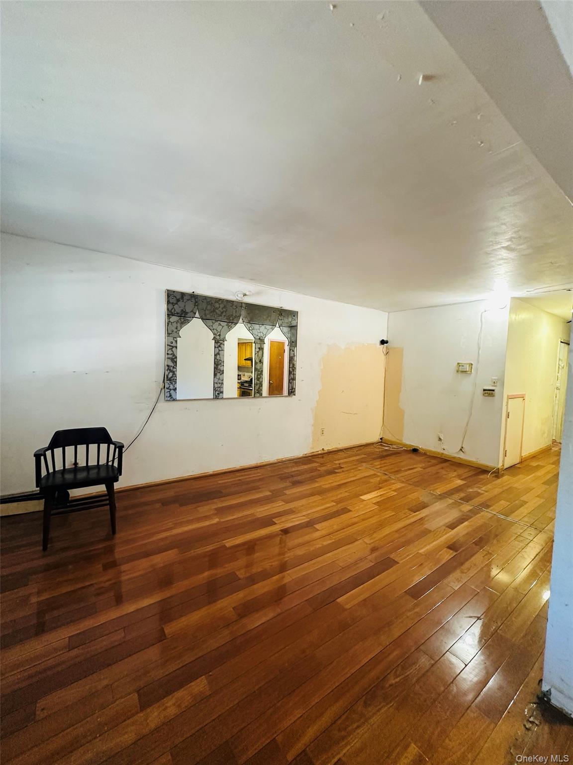 39-31 54th Street – For Sale photo 8