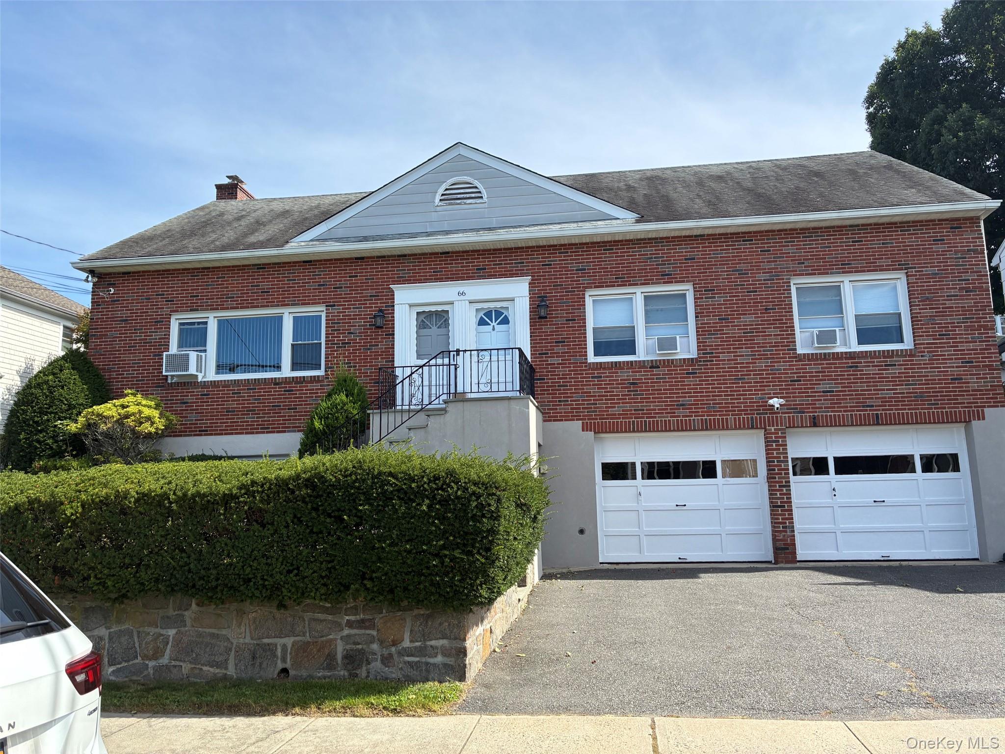 66 Lincoln Avenue – For Rent