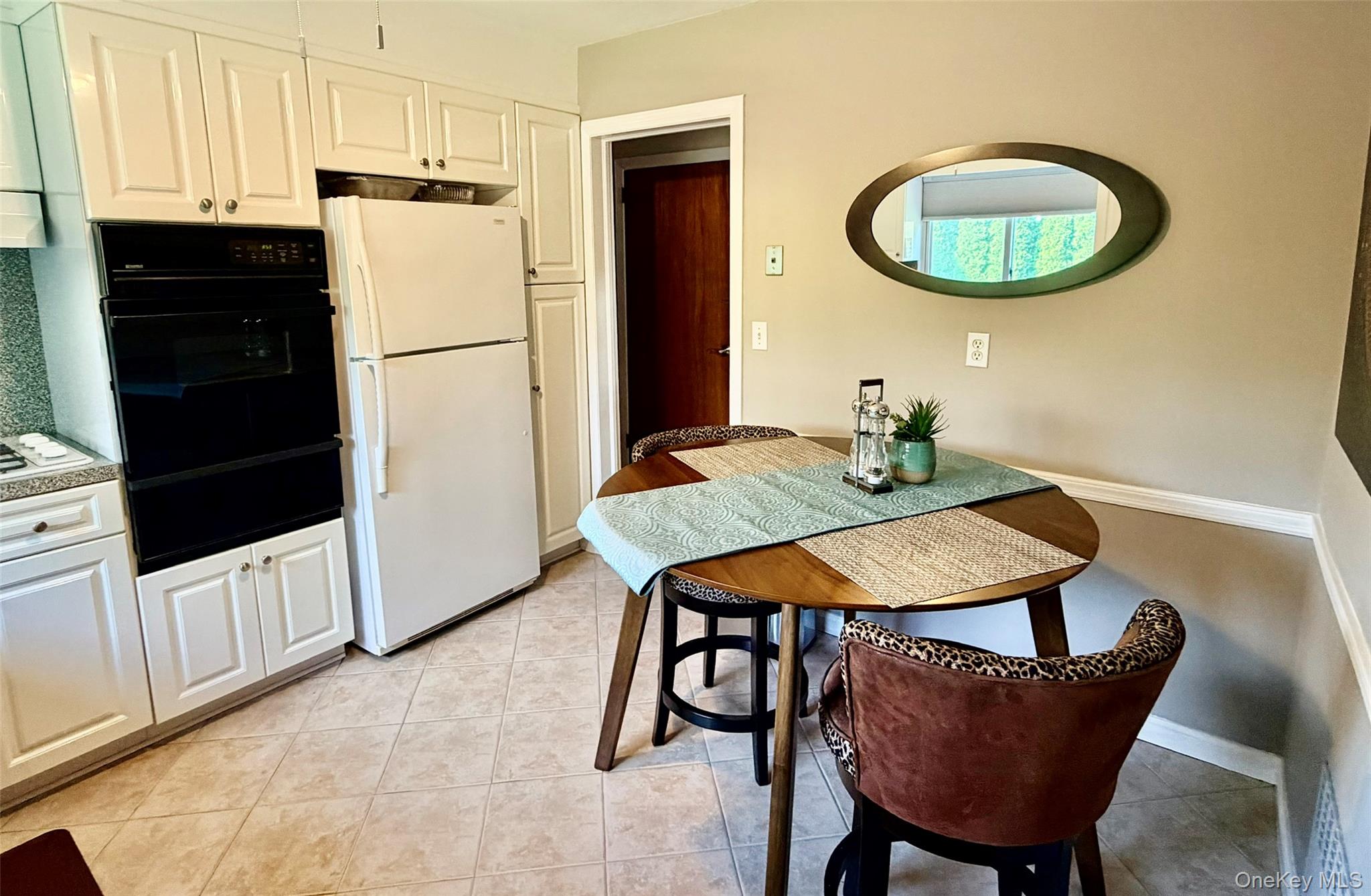 66 Lincoln Avenue – For Rent photo 4