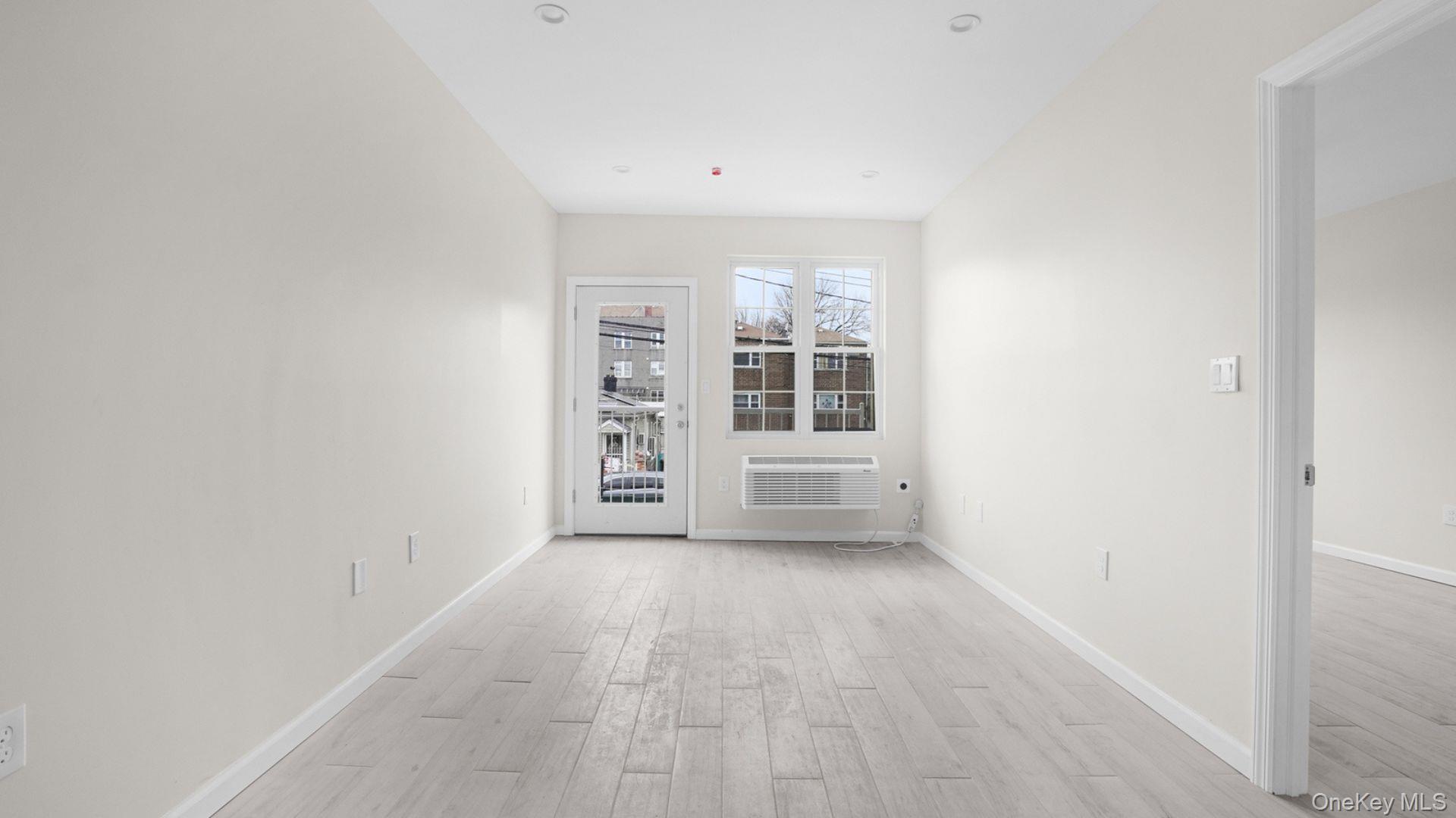 506 Van Nest – For Sale photo 12