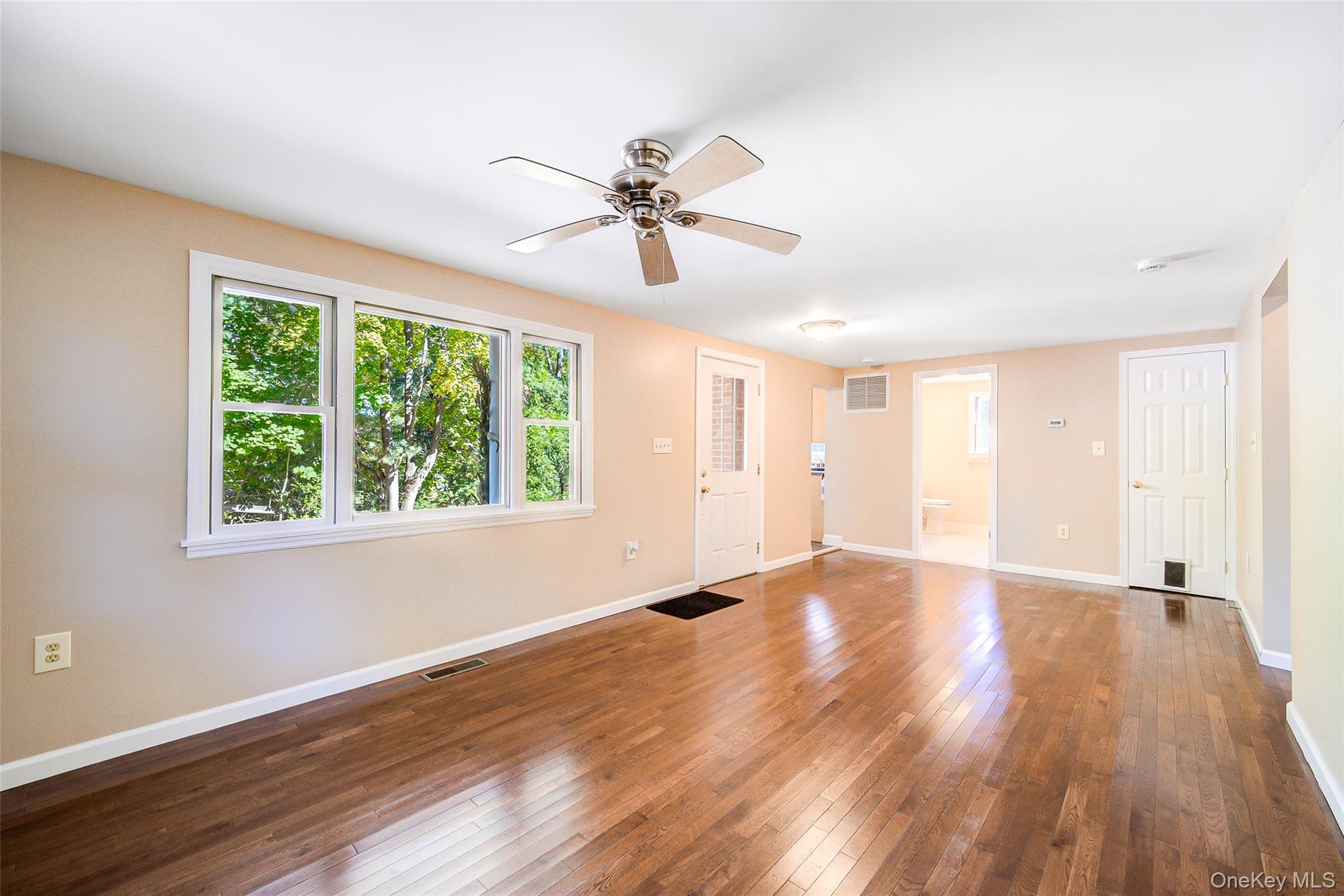112 Houston Street – For Sale photo 3