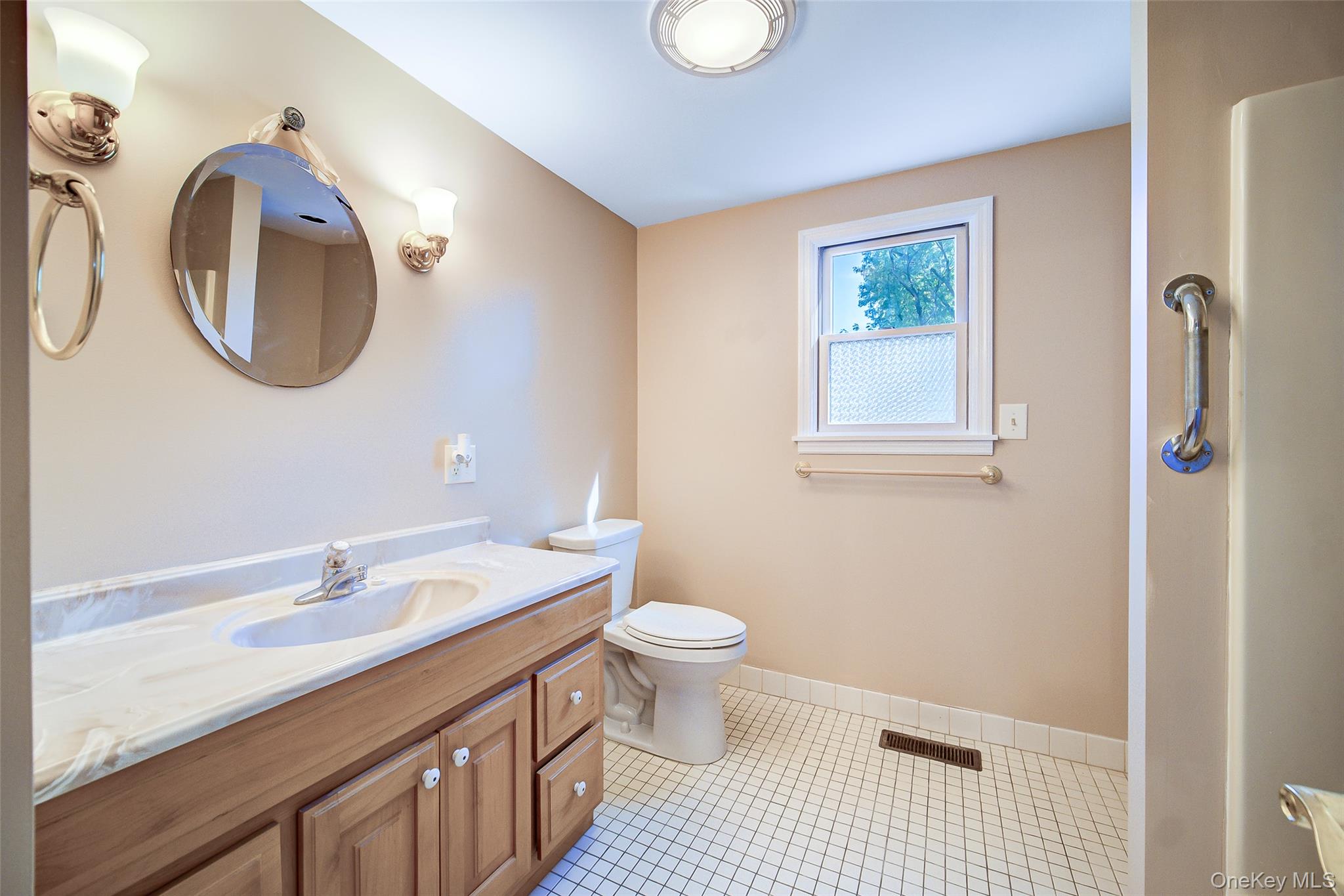 112 Houston Street – For Sale photo 9