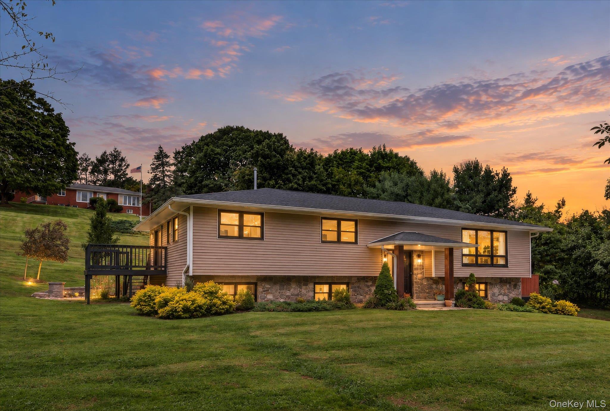 221 Highland Avenue – For Sale