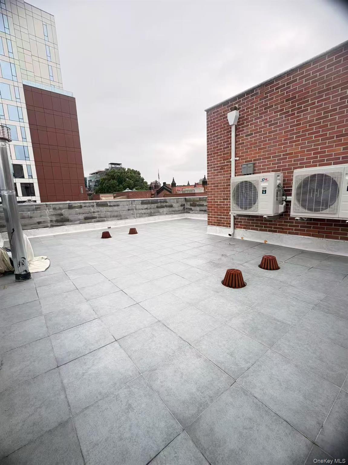 136-17 Carlton Place – For Sale photo 11