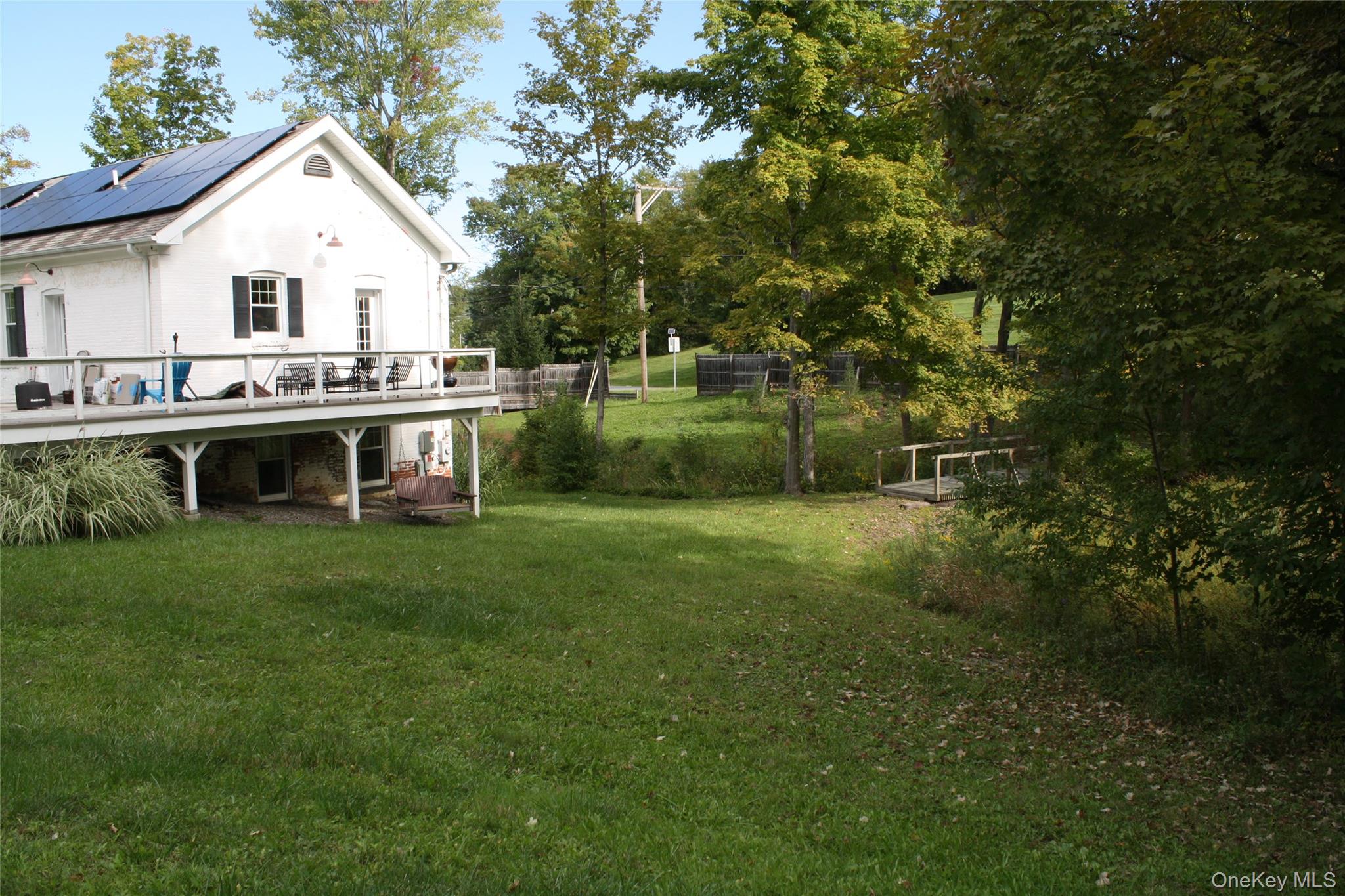 18 Bushwick Road – For Sale photo 28
