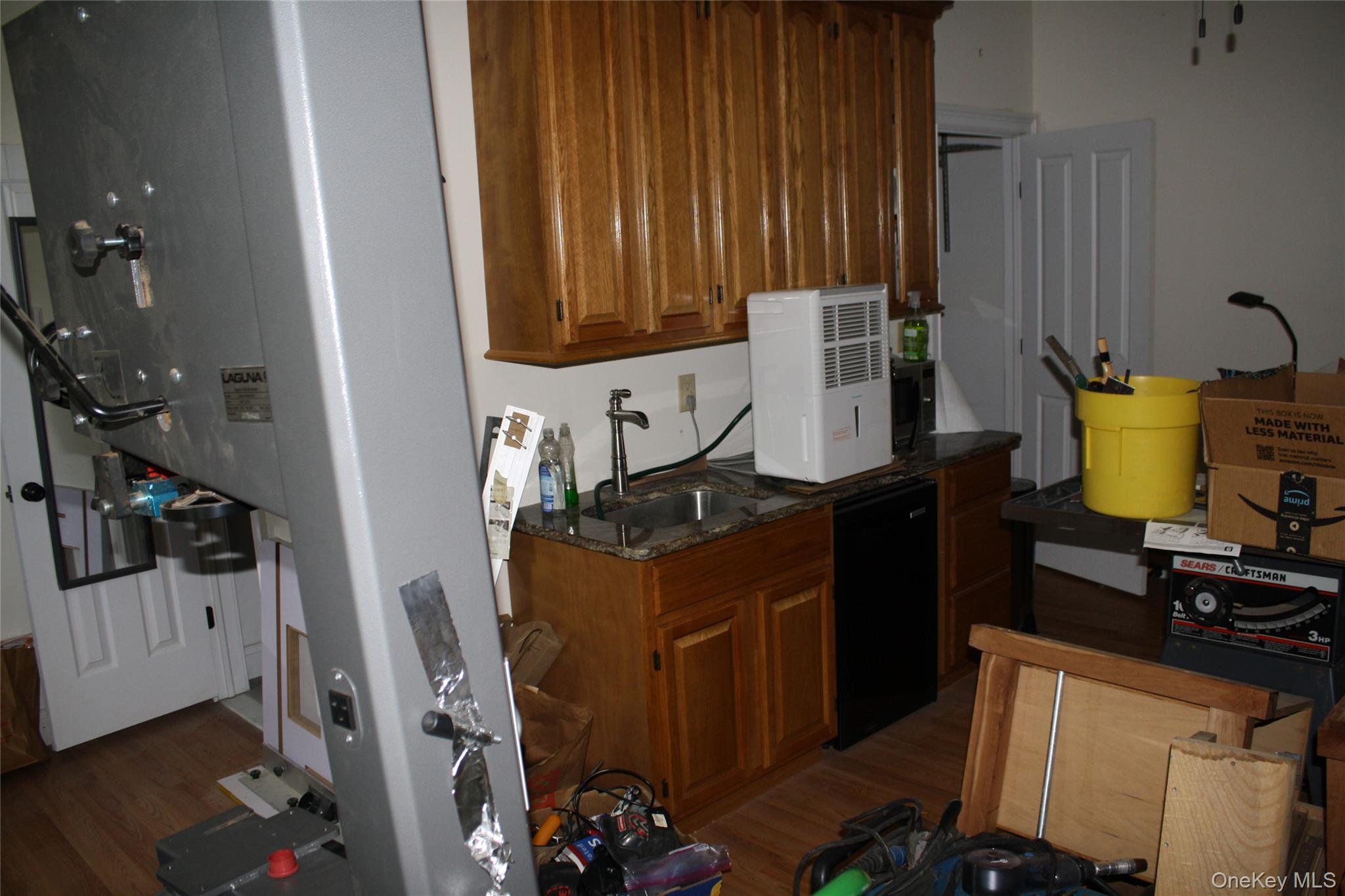 18 Bushwick Road – For Sale photo 17