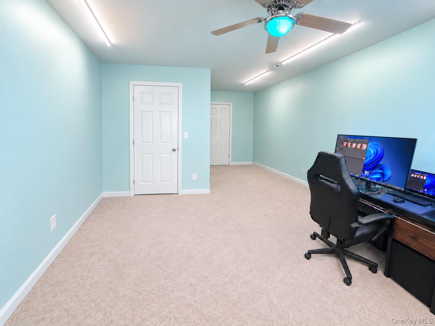 2135 Crotona Avenue, Unit 2B photo 7