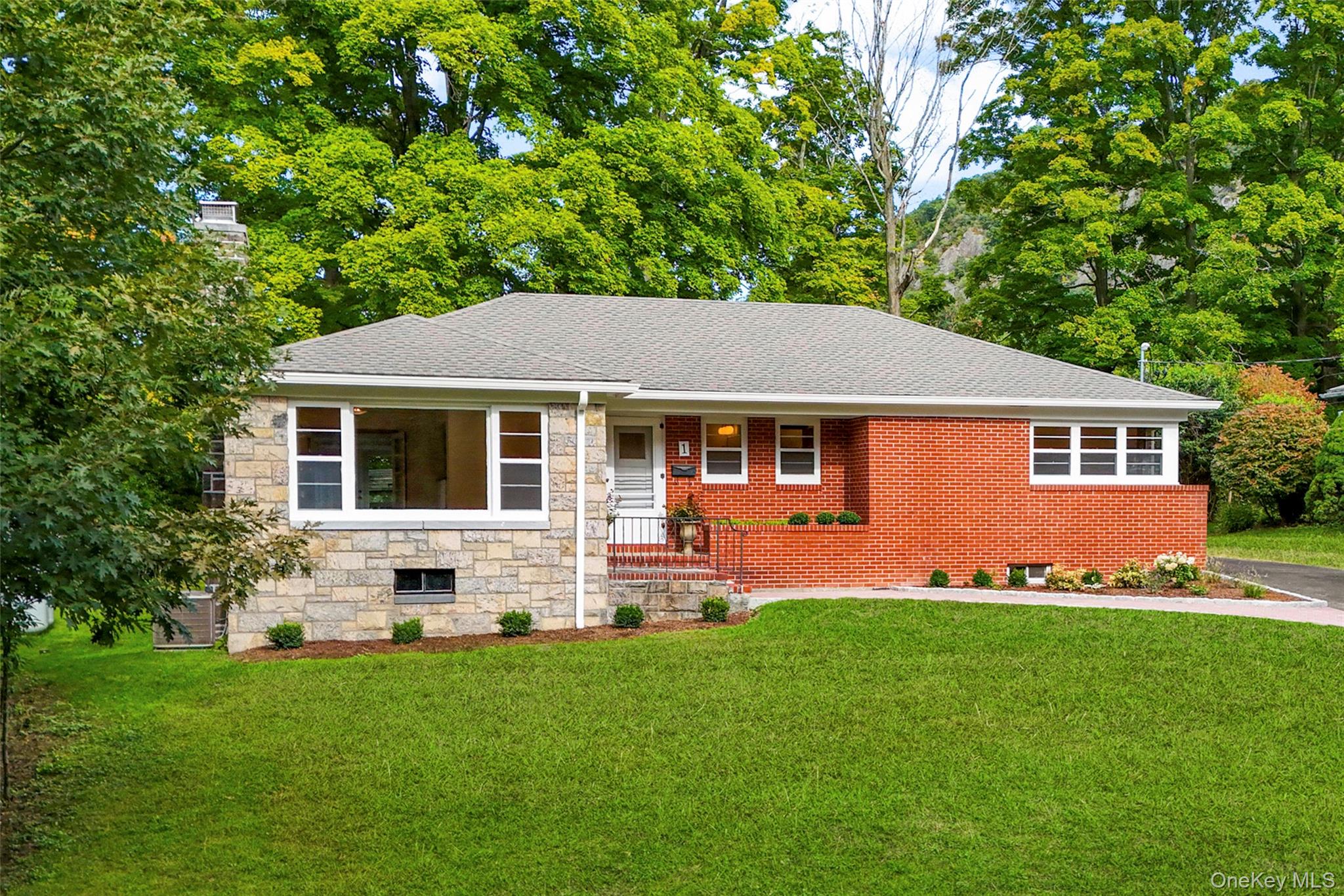 1 Craigside Drive – For Sale