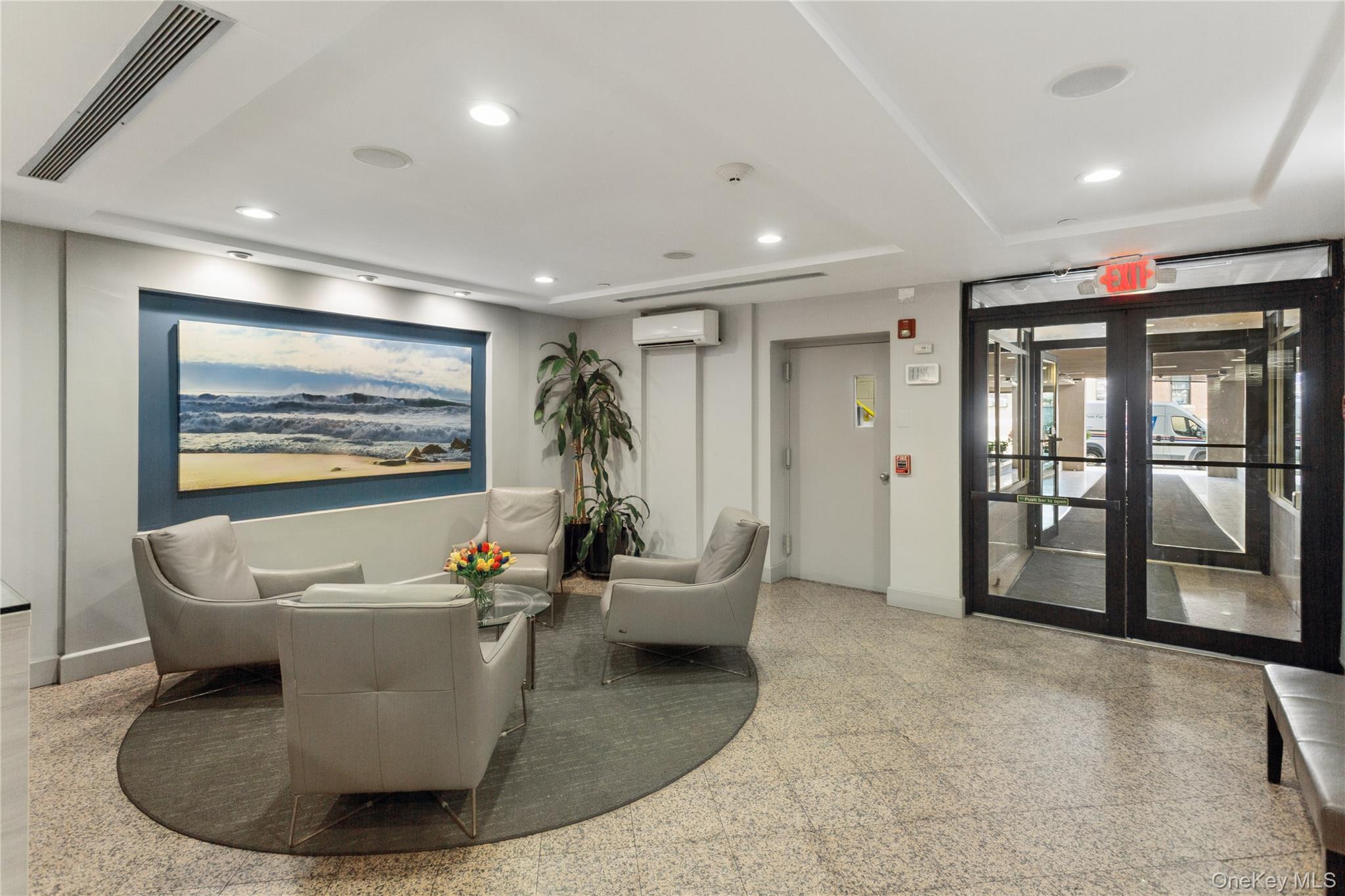 360 Shore, Unit 7L photo 14
