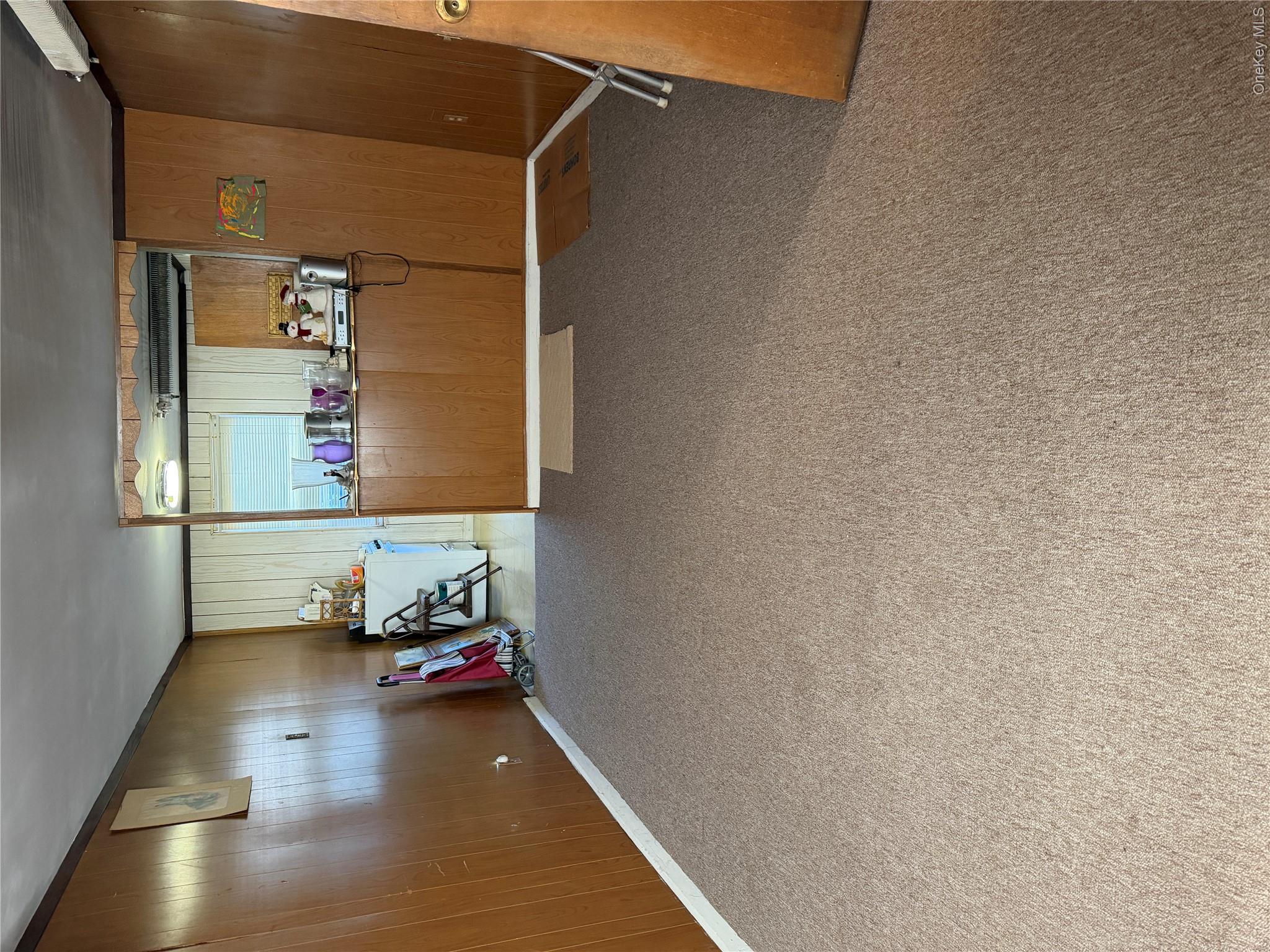3210 Tenbroeck Avenue – For Sale photo 4