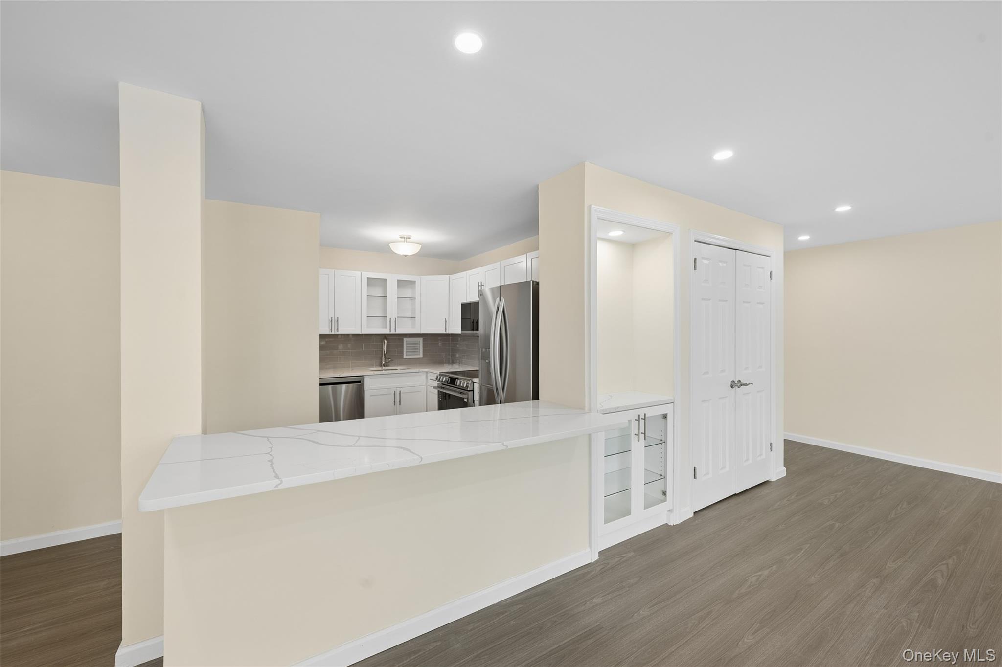 166-26 Powells Cove Boulevard, Unit 3D