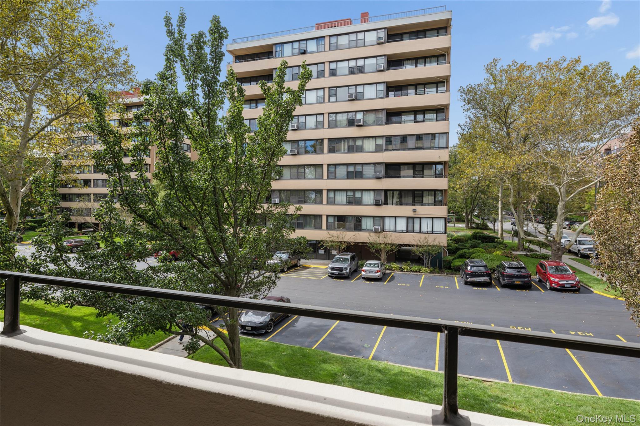 166-26 Powells Cove Boulevard, Unit 3D photo 19