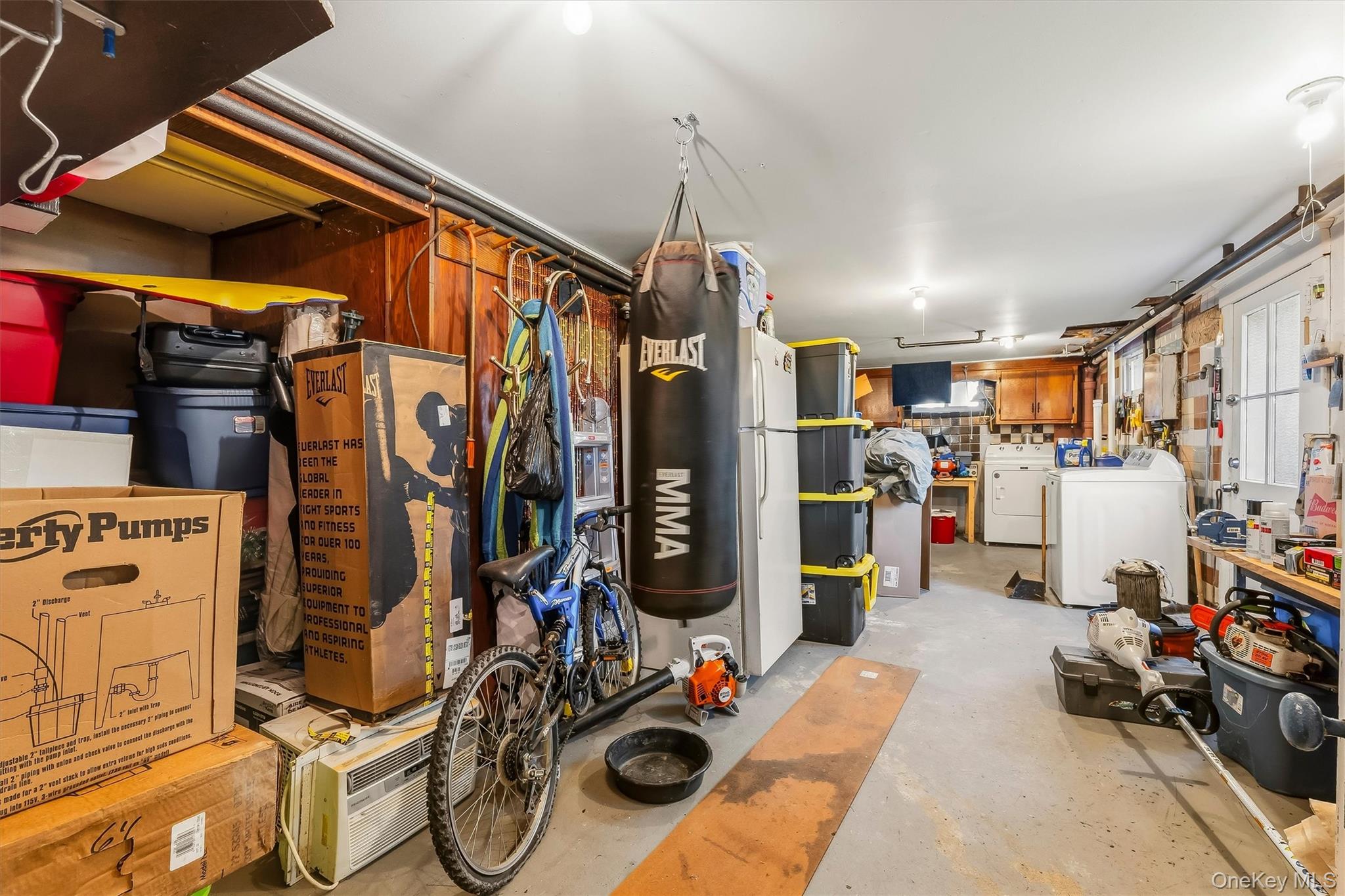 176 Broadway – For Sale photo 27
