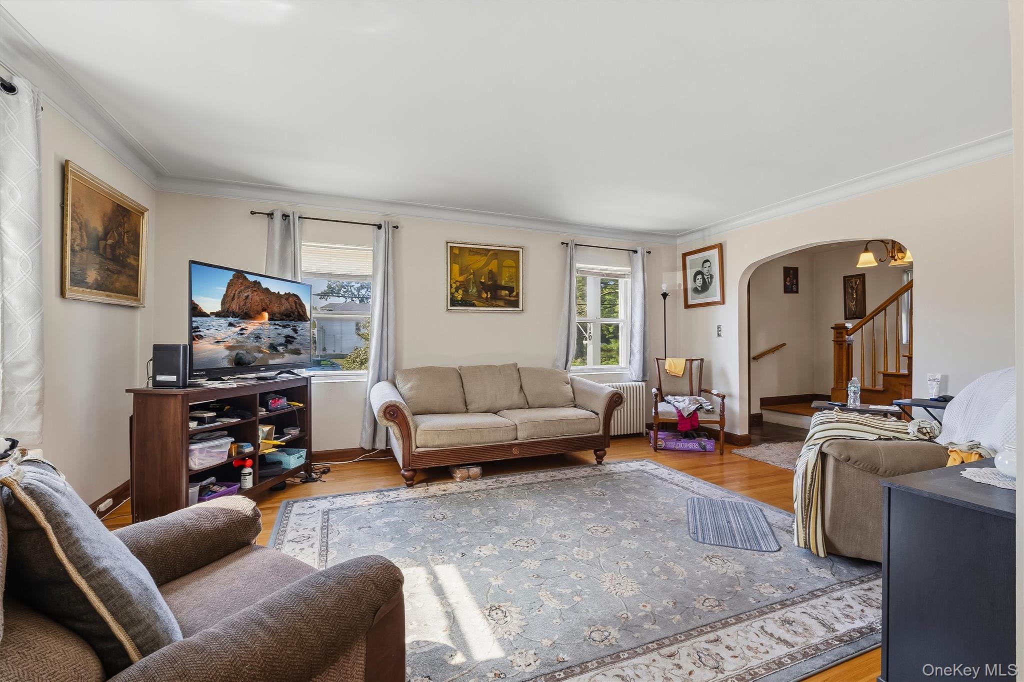 176 Broadway – For Sale photo 4