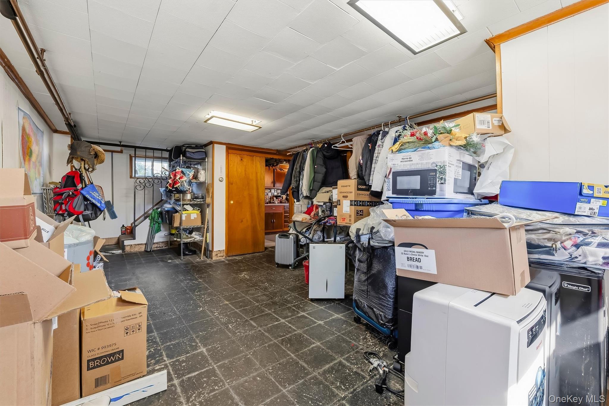 176 Broadway – For Sale photo 23