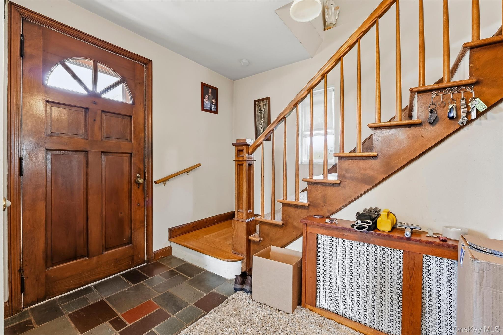 176 Broadway – For Sale photo 2