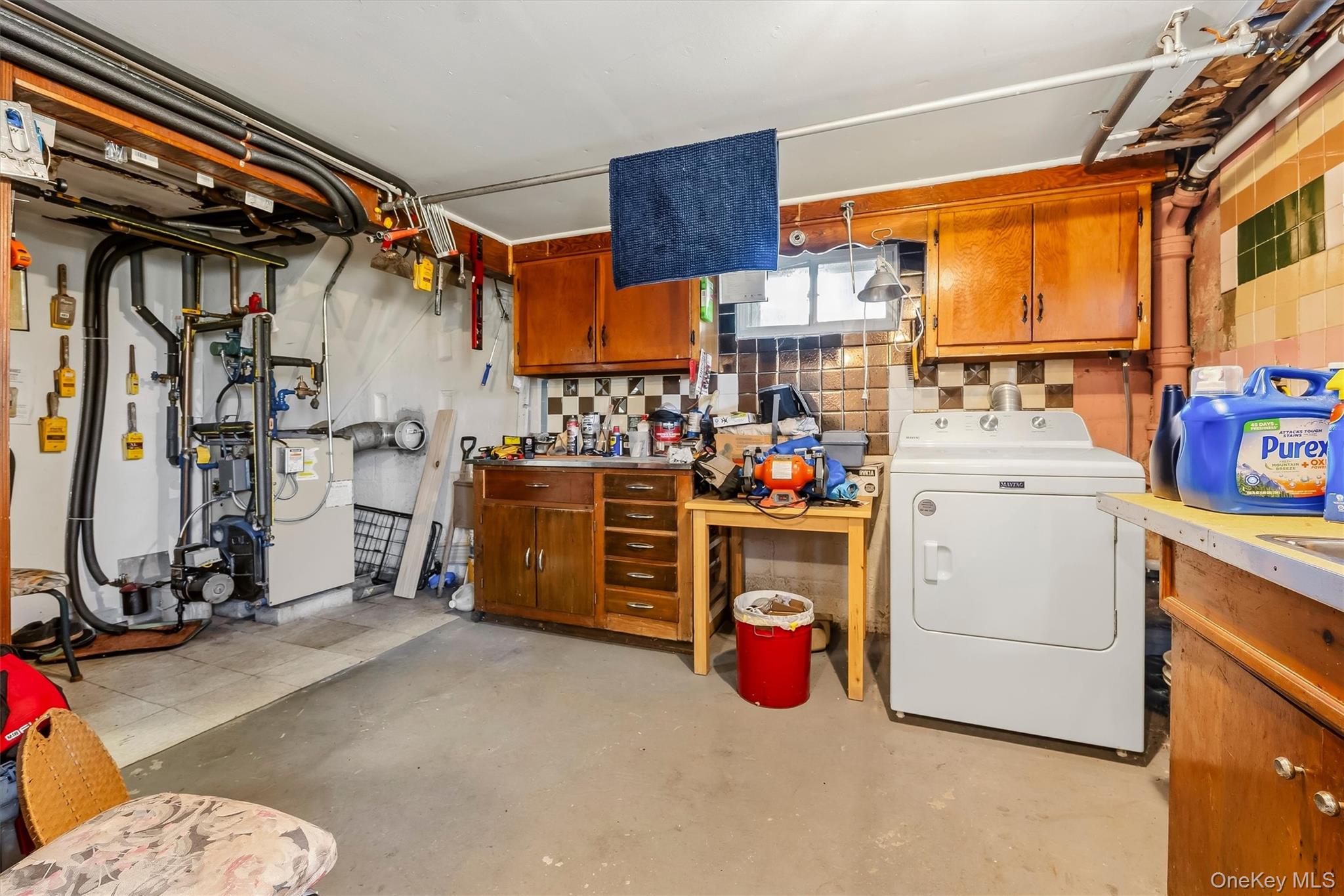 176 Broadway – For Sale photo 25