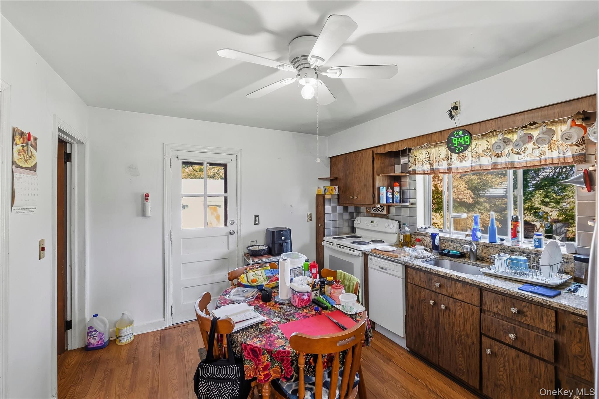 176 Broadway – For Sale photo 10