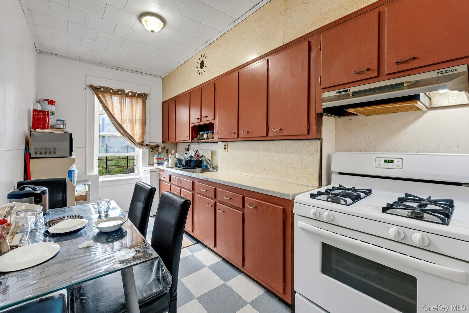 104-48 104th Street – For Sale photo 6