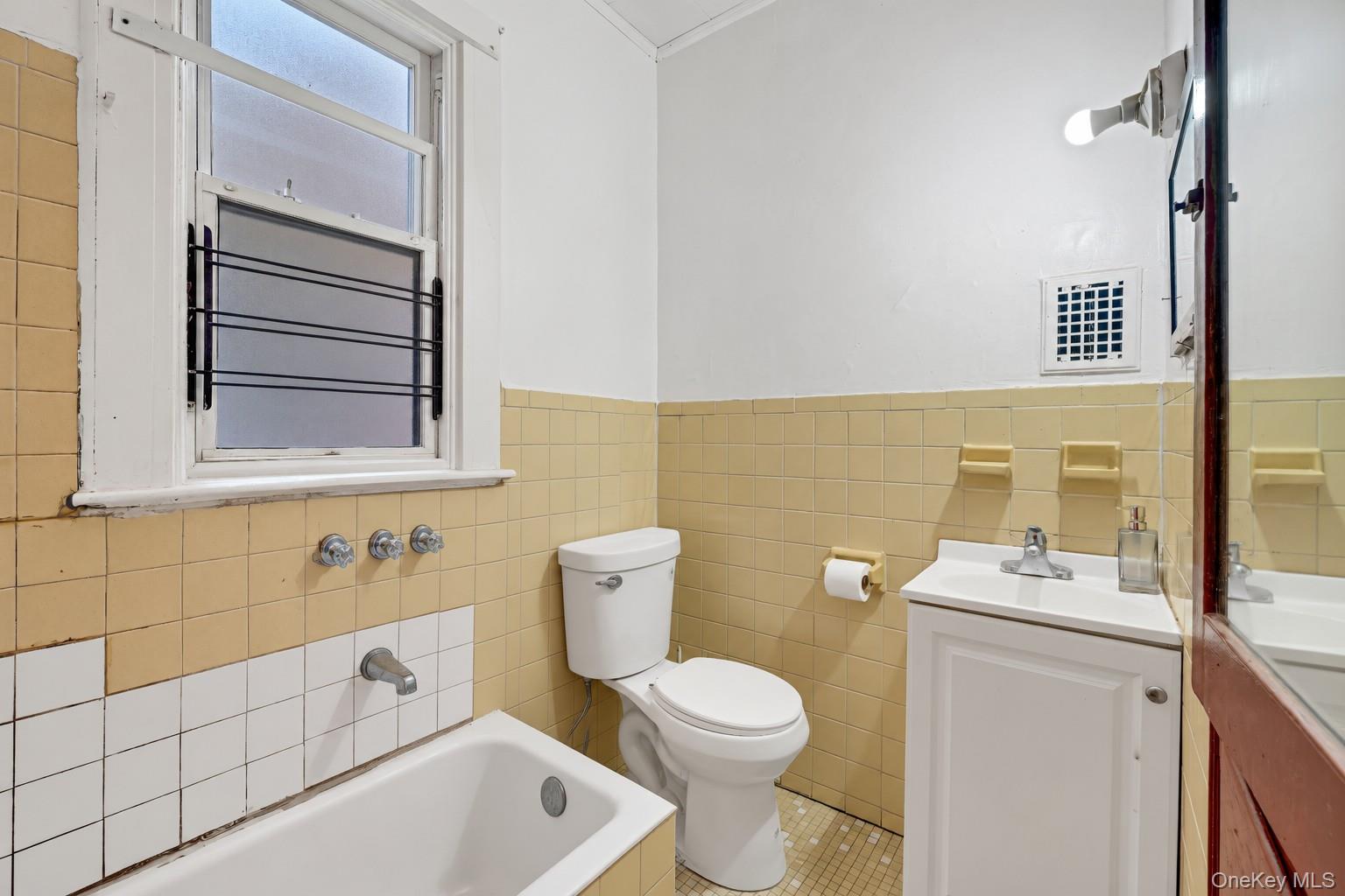 104-48 104th Street – For Sale photo 17