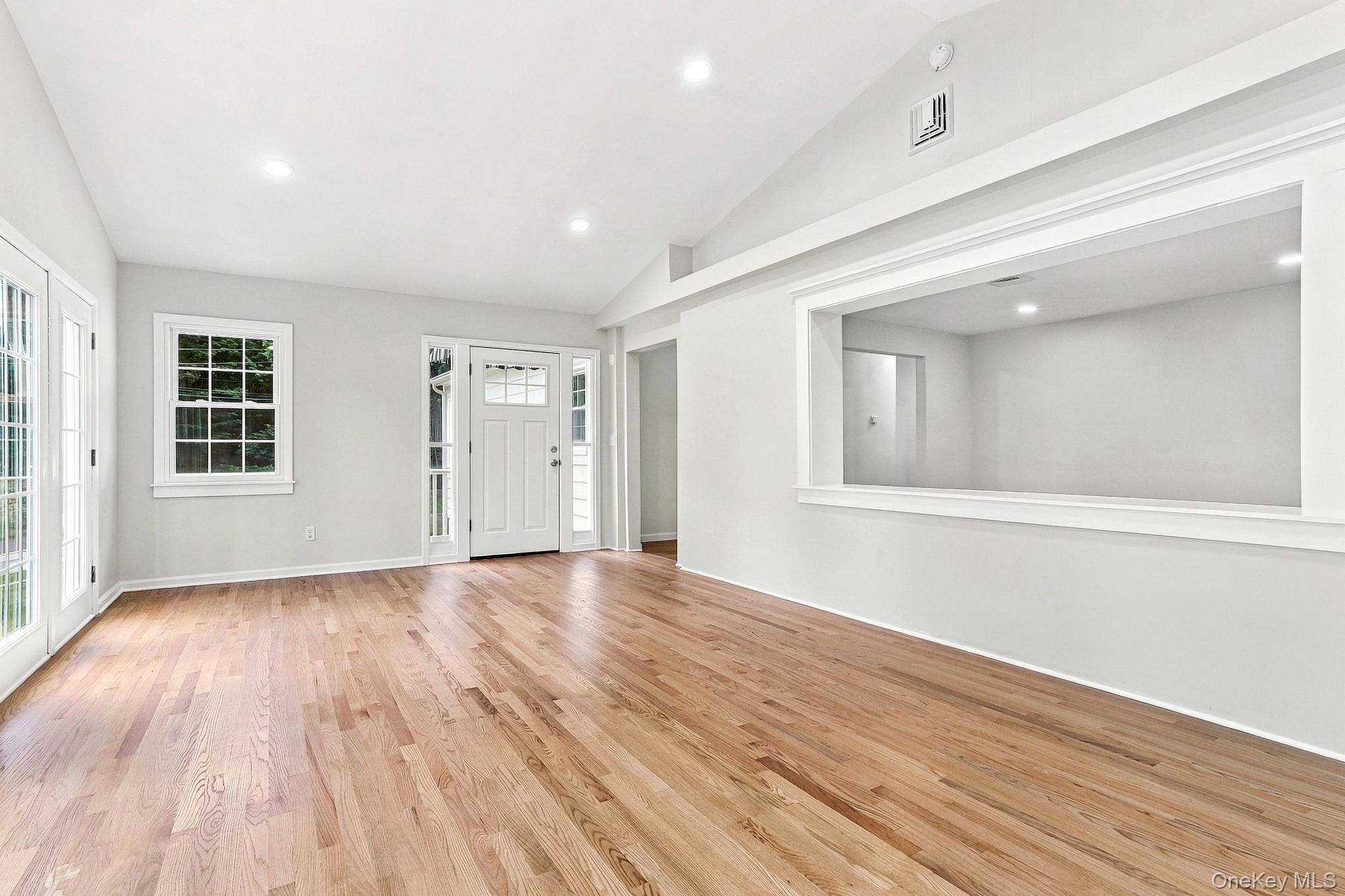 30 Delavergne Avenue – For Sale photo 16