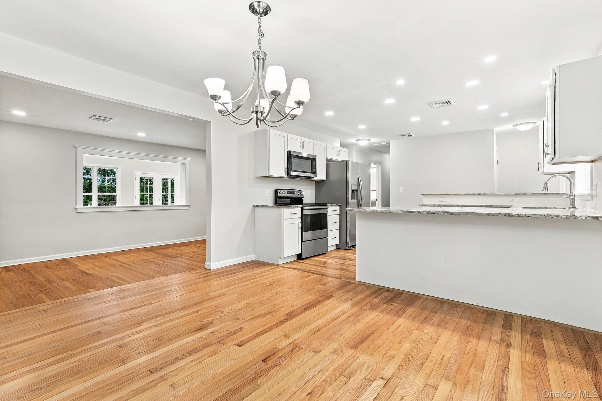 30 Delavergne Avenue – For Sale photo 7