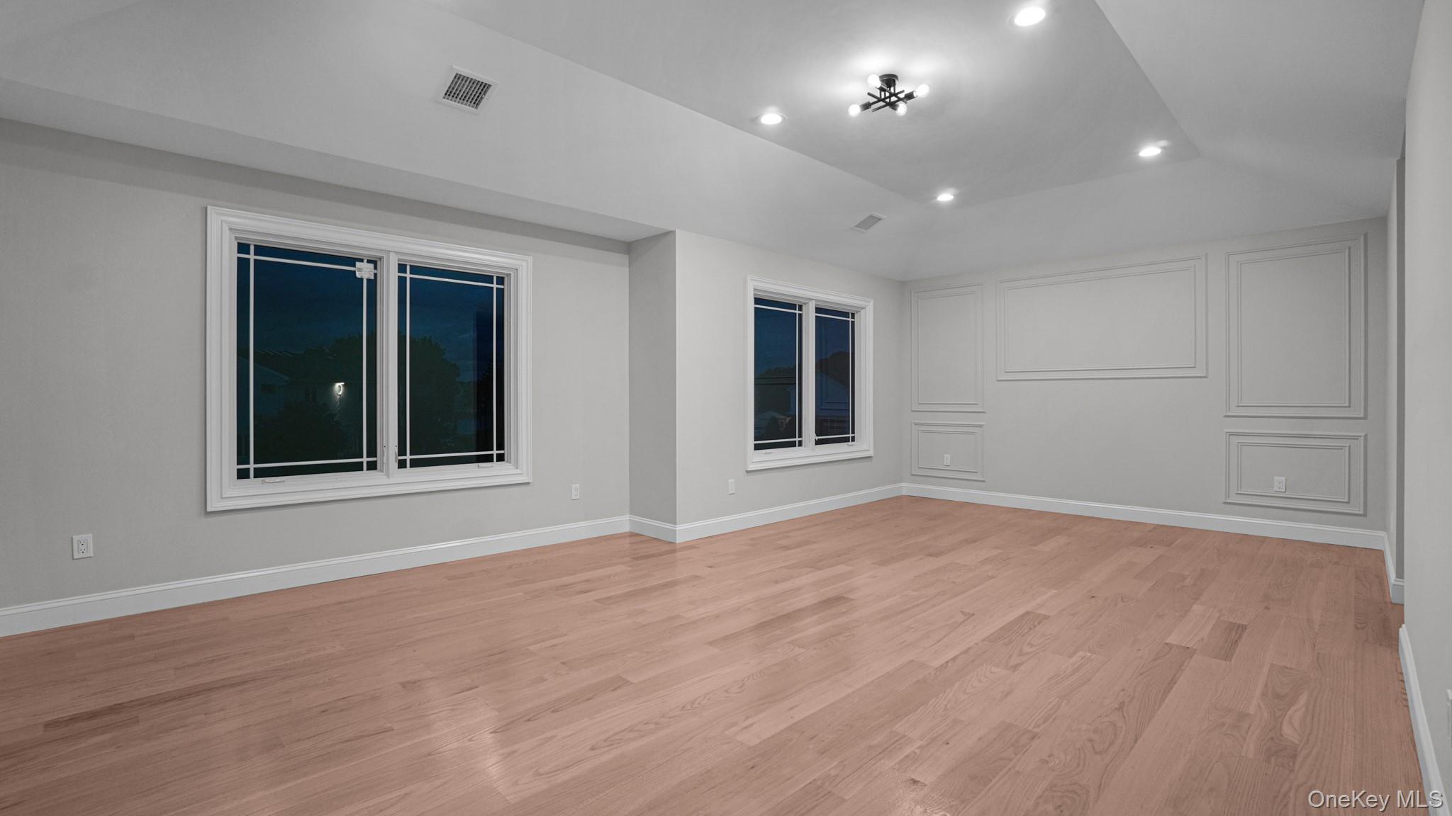 940 Southern Drive – For Sale photo 30