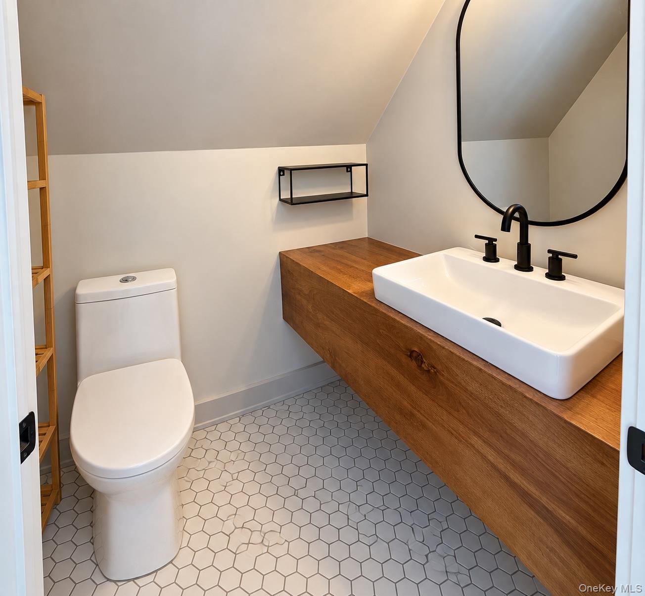 169 Beekman Avenue – For Rent photo 11