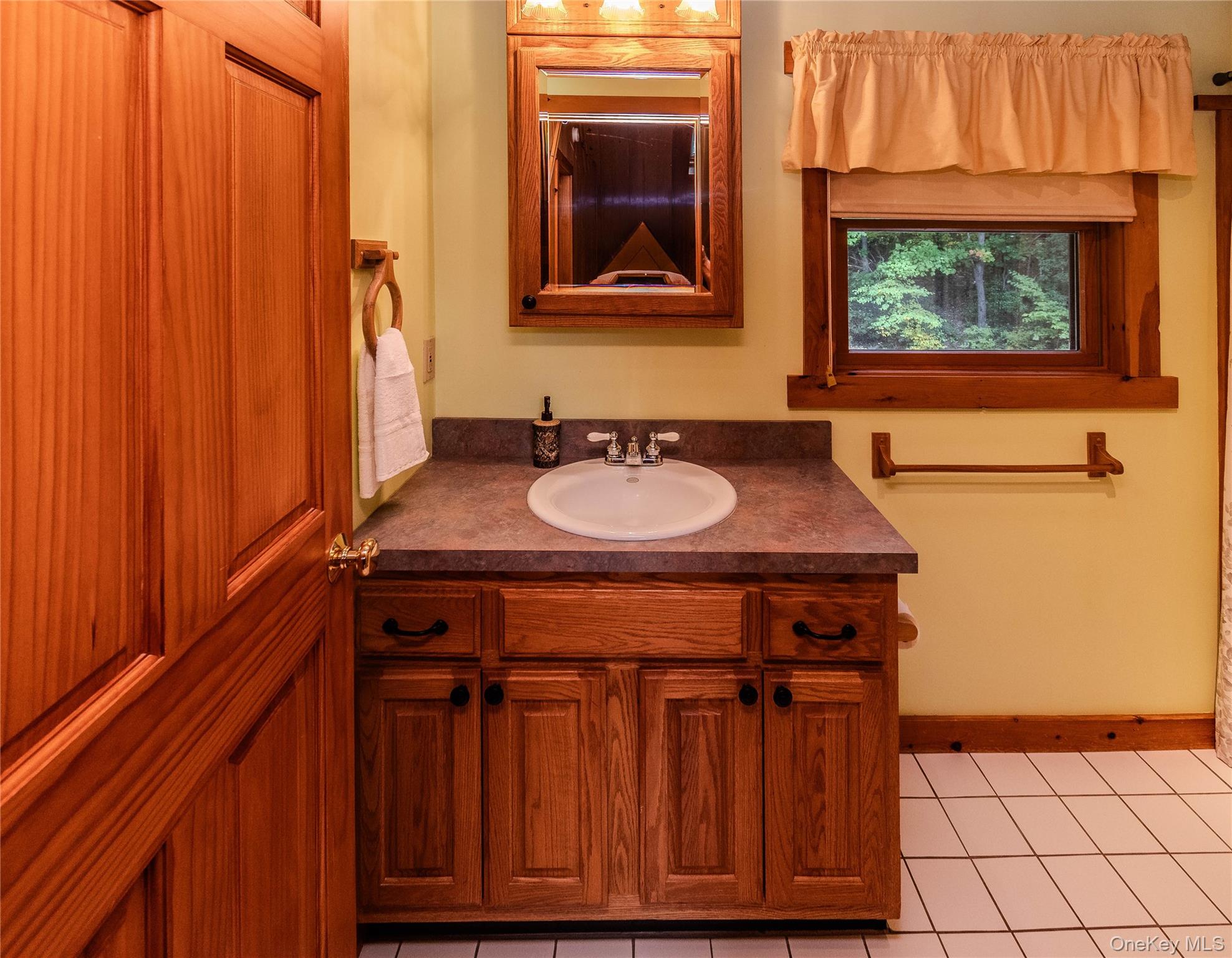 505 E Mountain Road N, Unit N photo 33