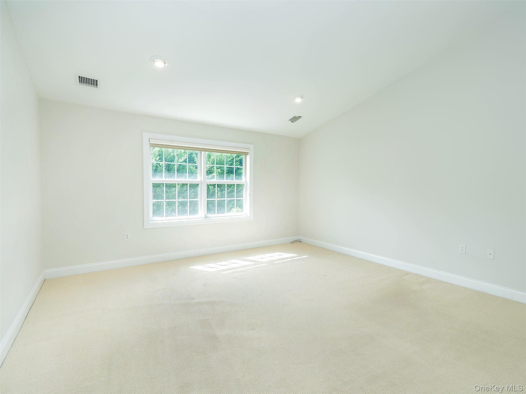 194 Pond View Drive, Unit 387 photo 36