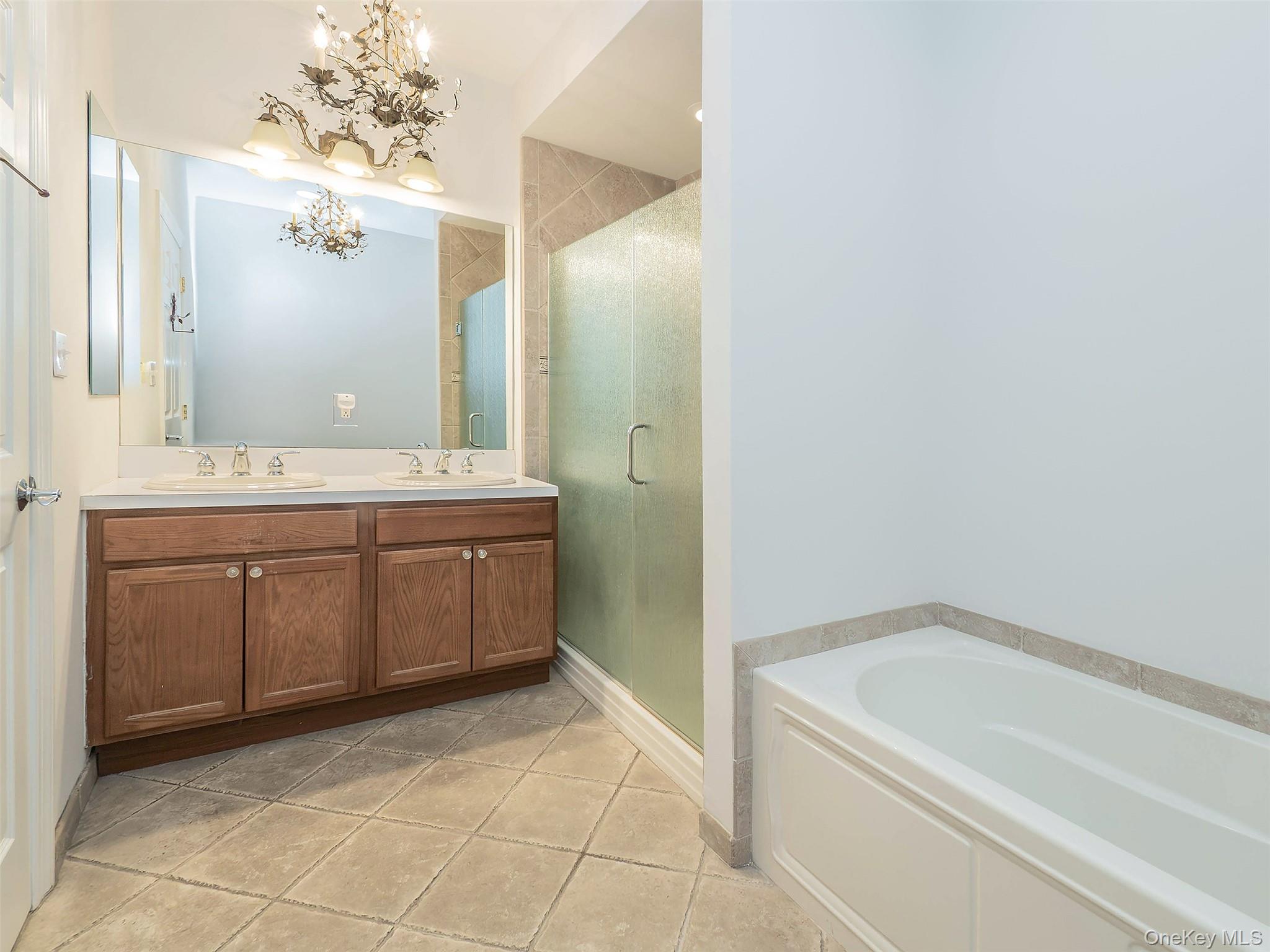 194 Pond View Drive, Unit 387 photo 26