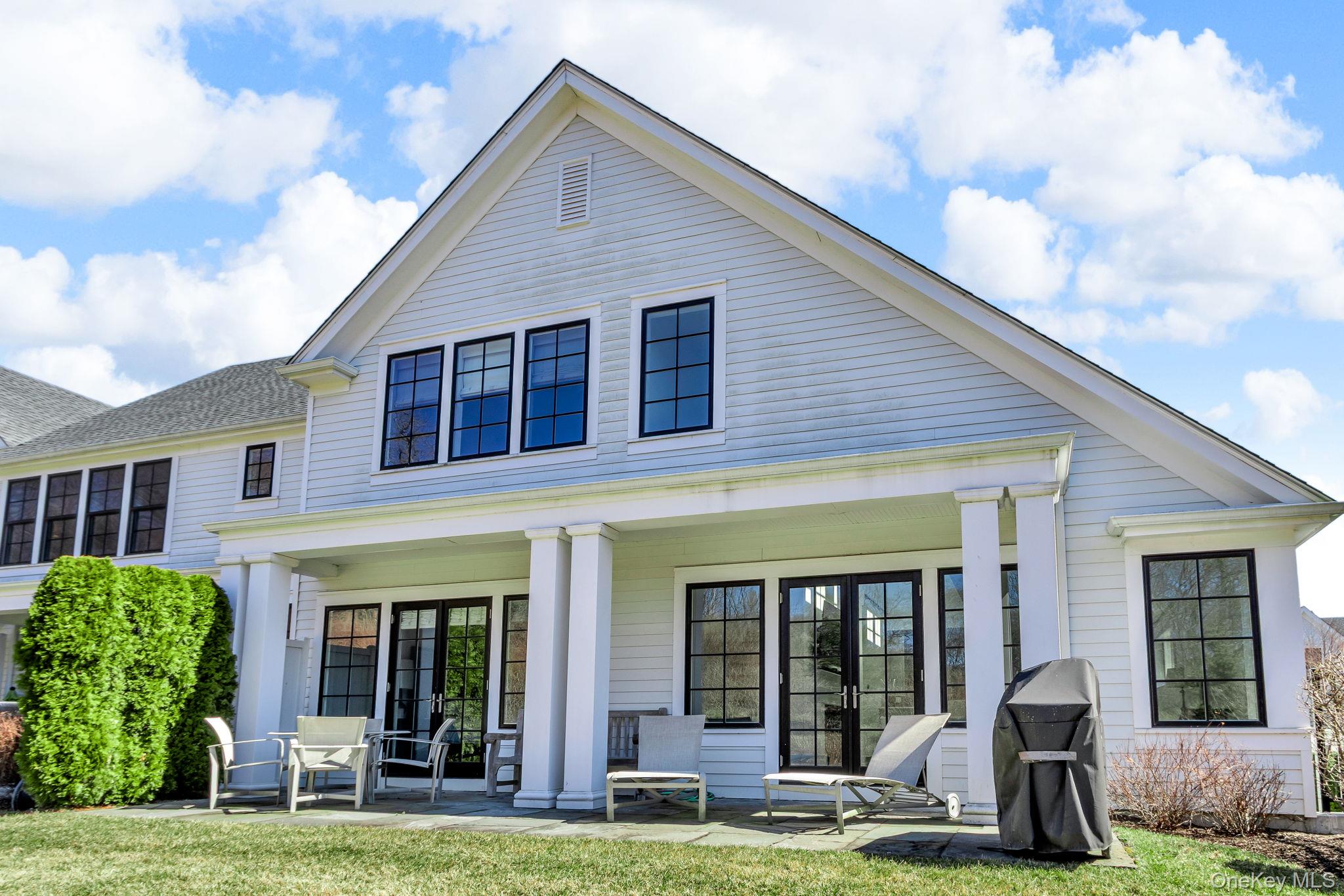 15 Honeysuckle Lane – For Sale photo 38