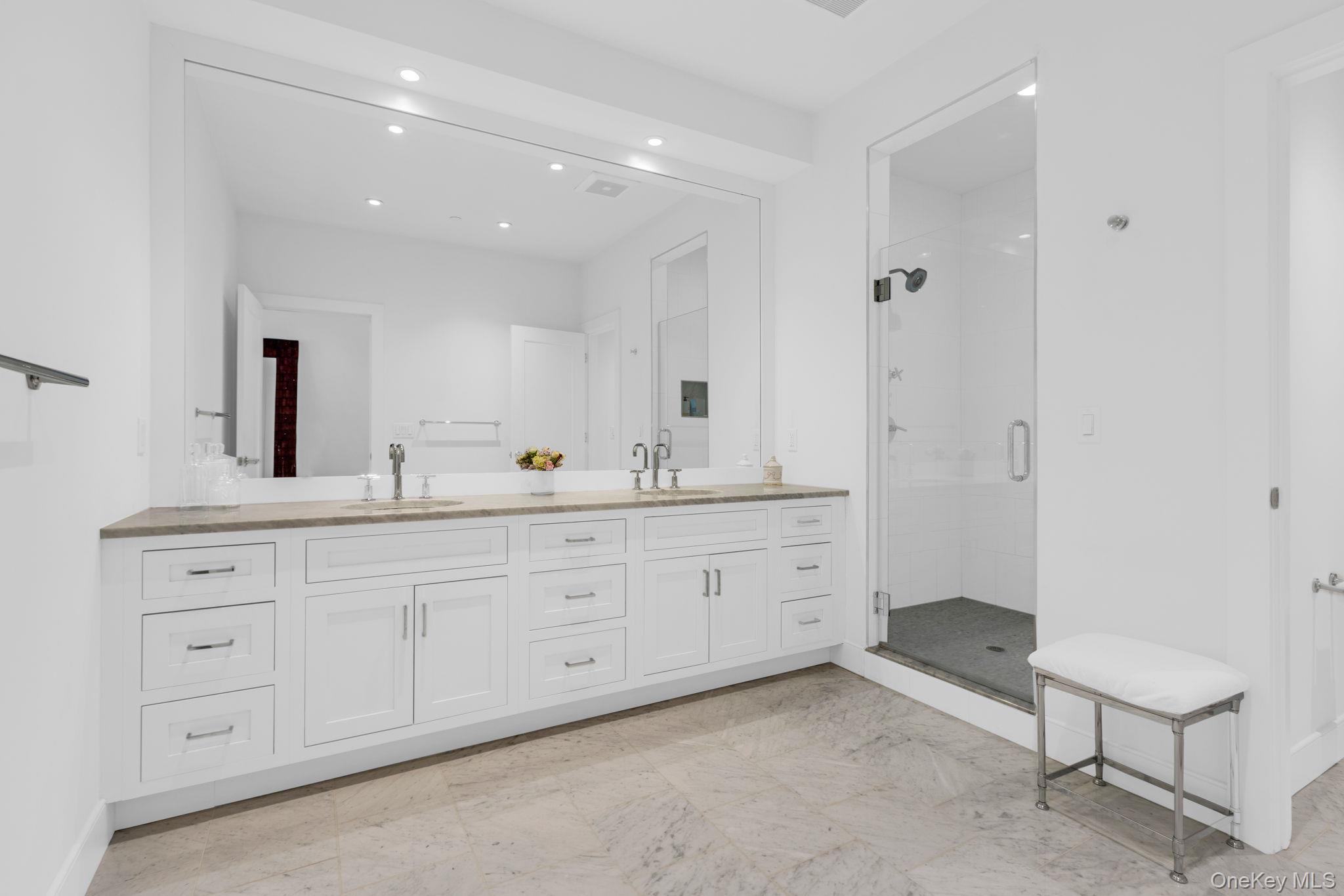 15 Honeysuckle Lane – For Sale photo 19