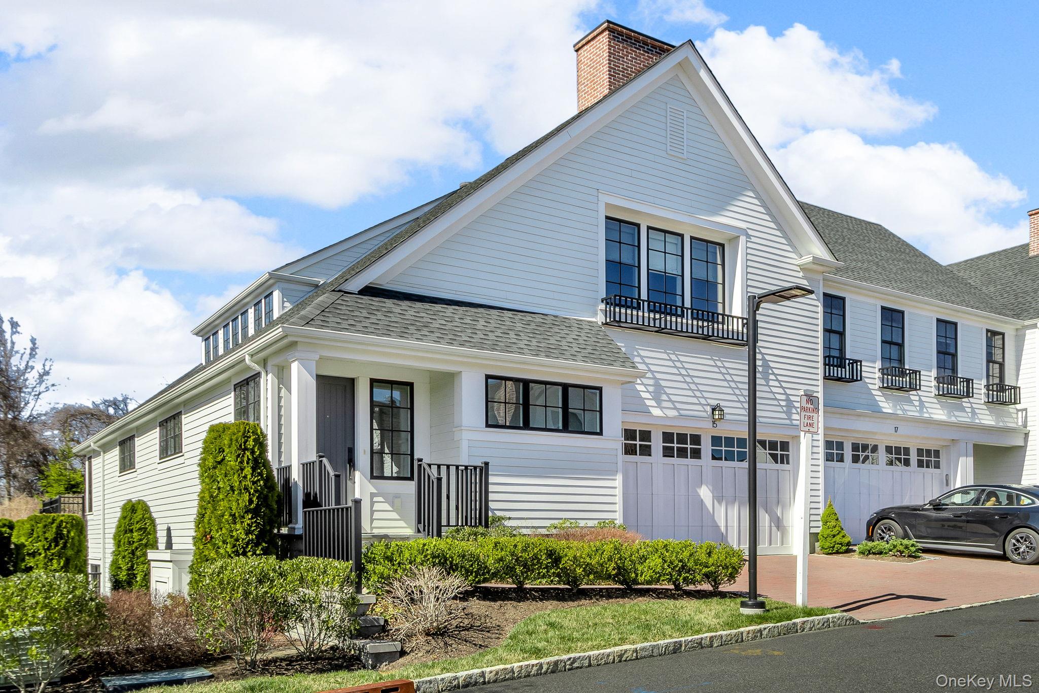 15 Honeysuckle Lane – For Sale