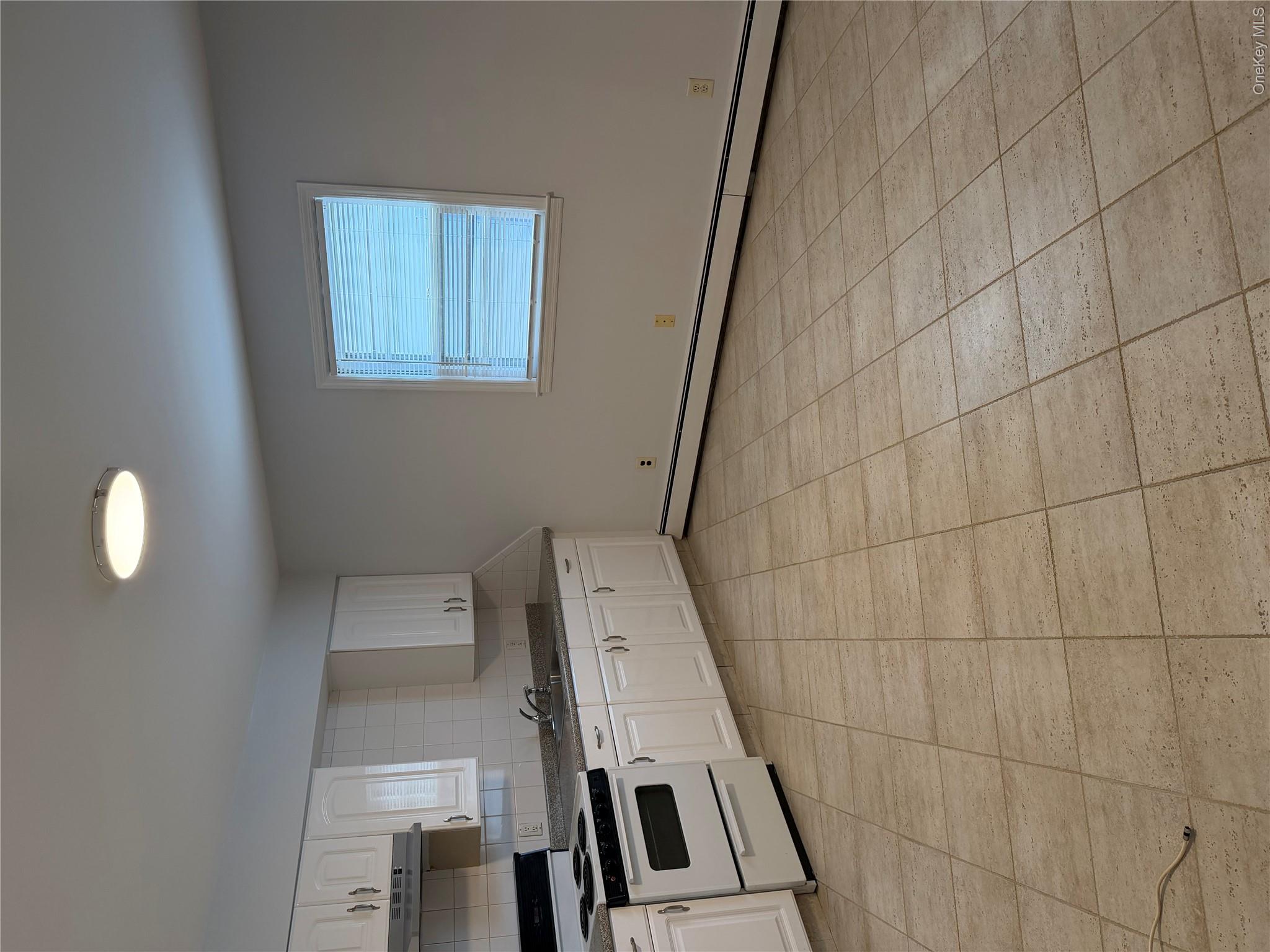 210 Orchard Street – For Rent photo 2