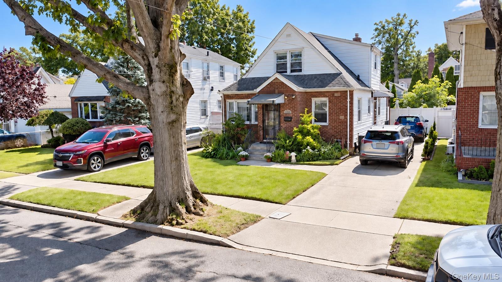 1312 Park Avenue – For Sale